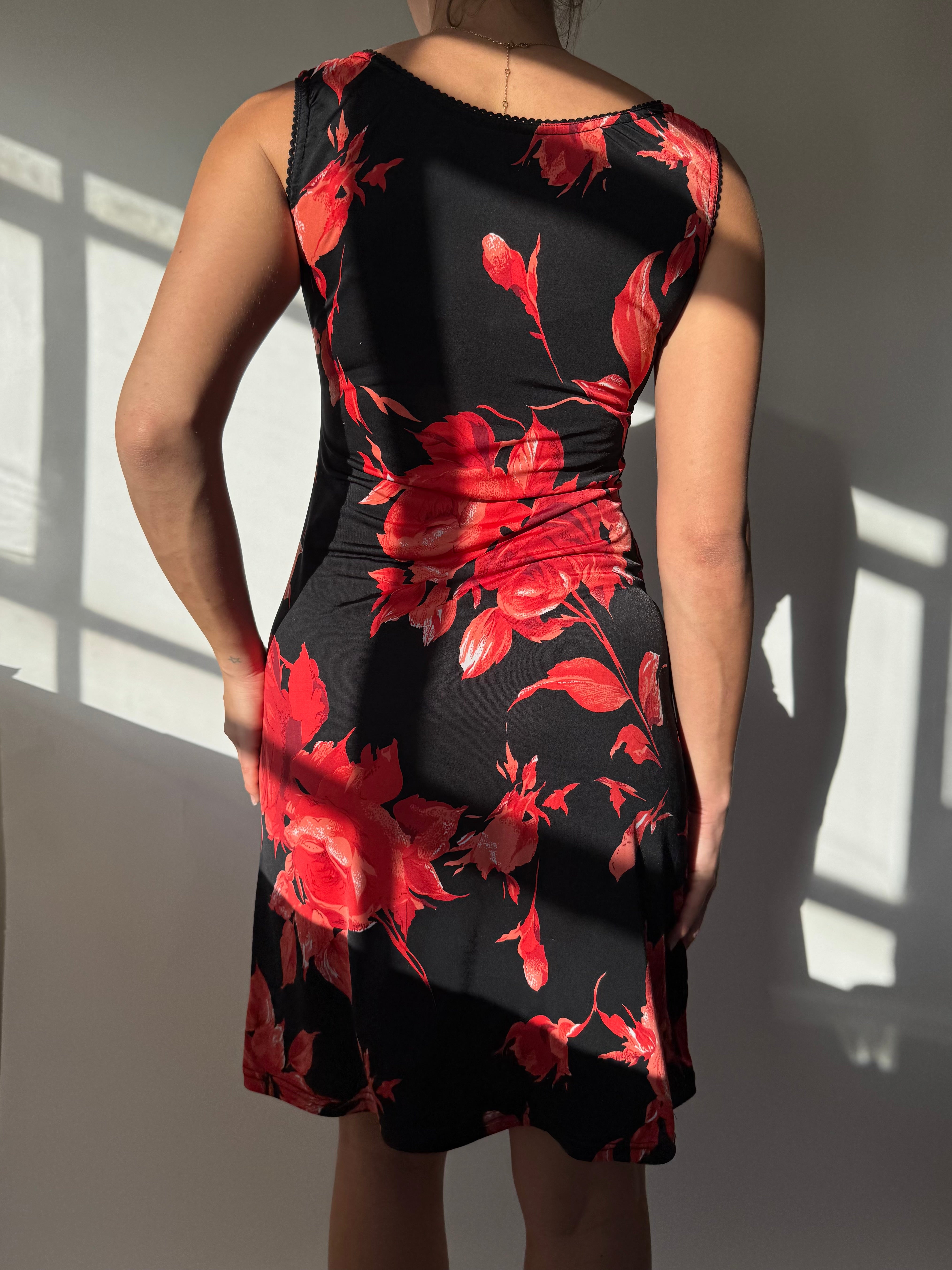 שמלת מיני פרחונית (M)