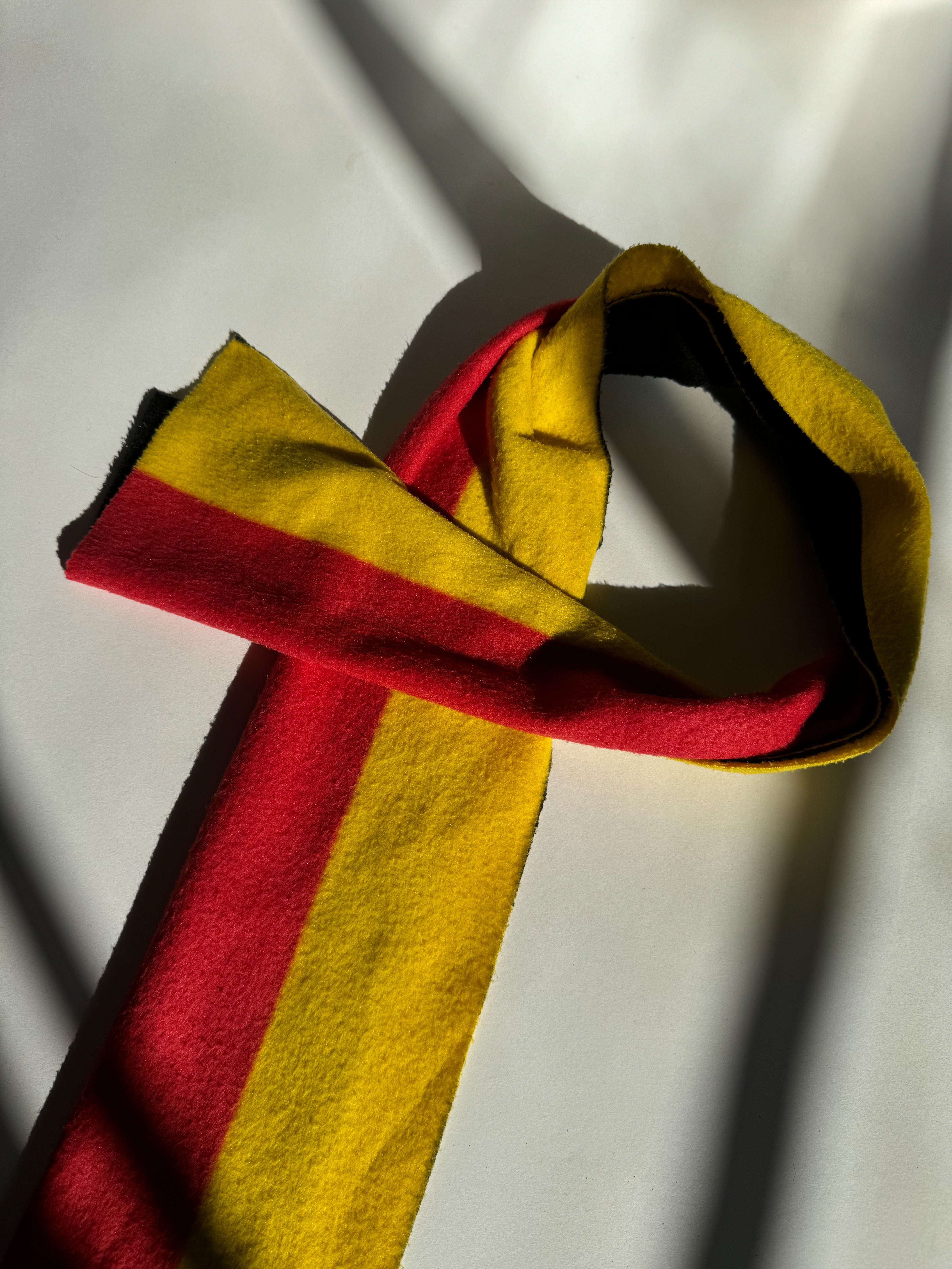 צעיף בצבעי דגל גרמניה