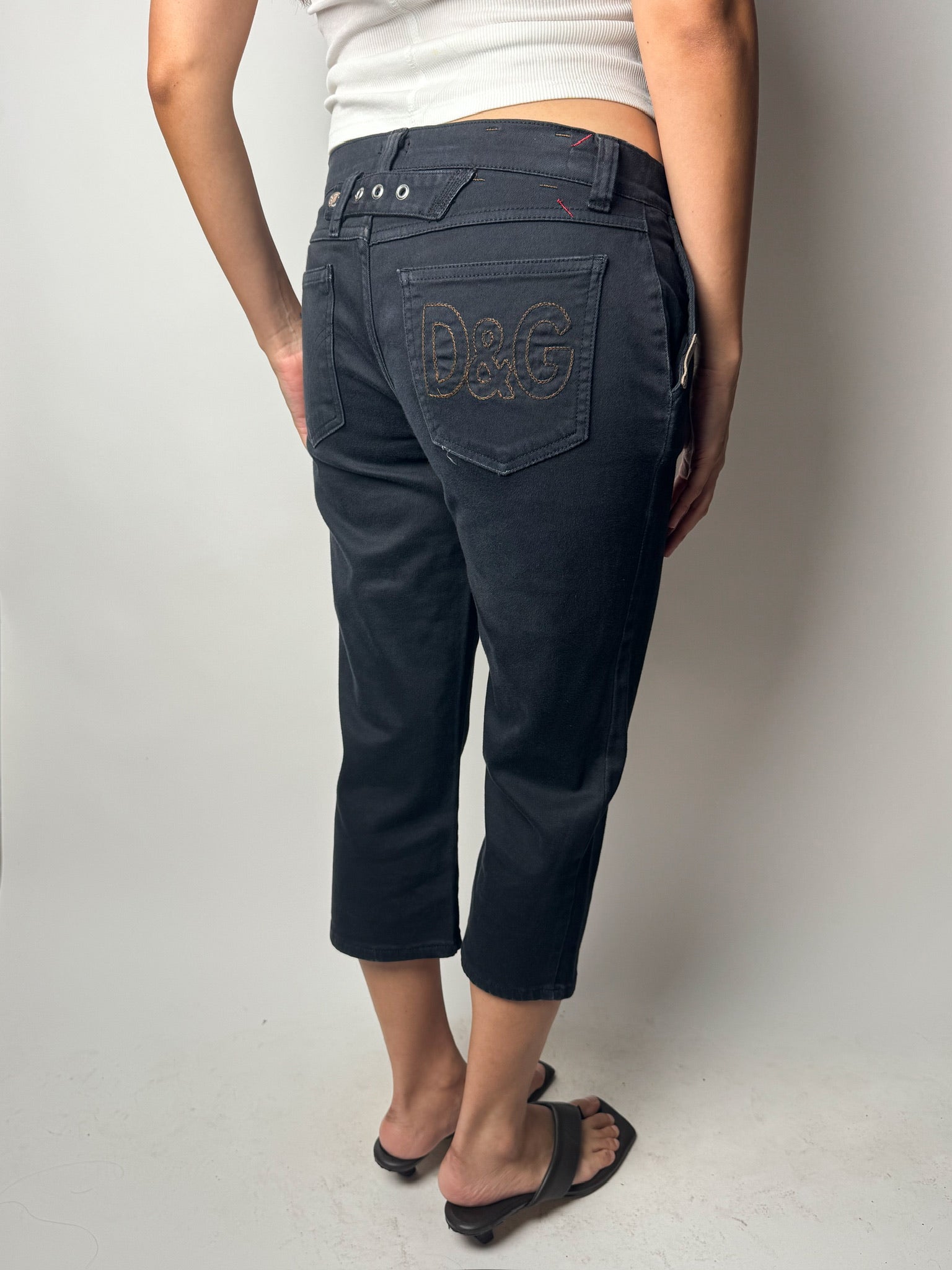 מכנסי קפרי D&G (40)