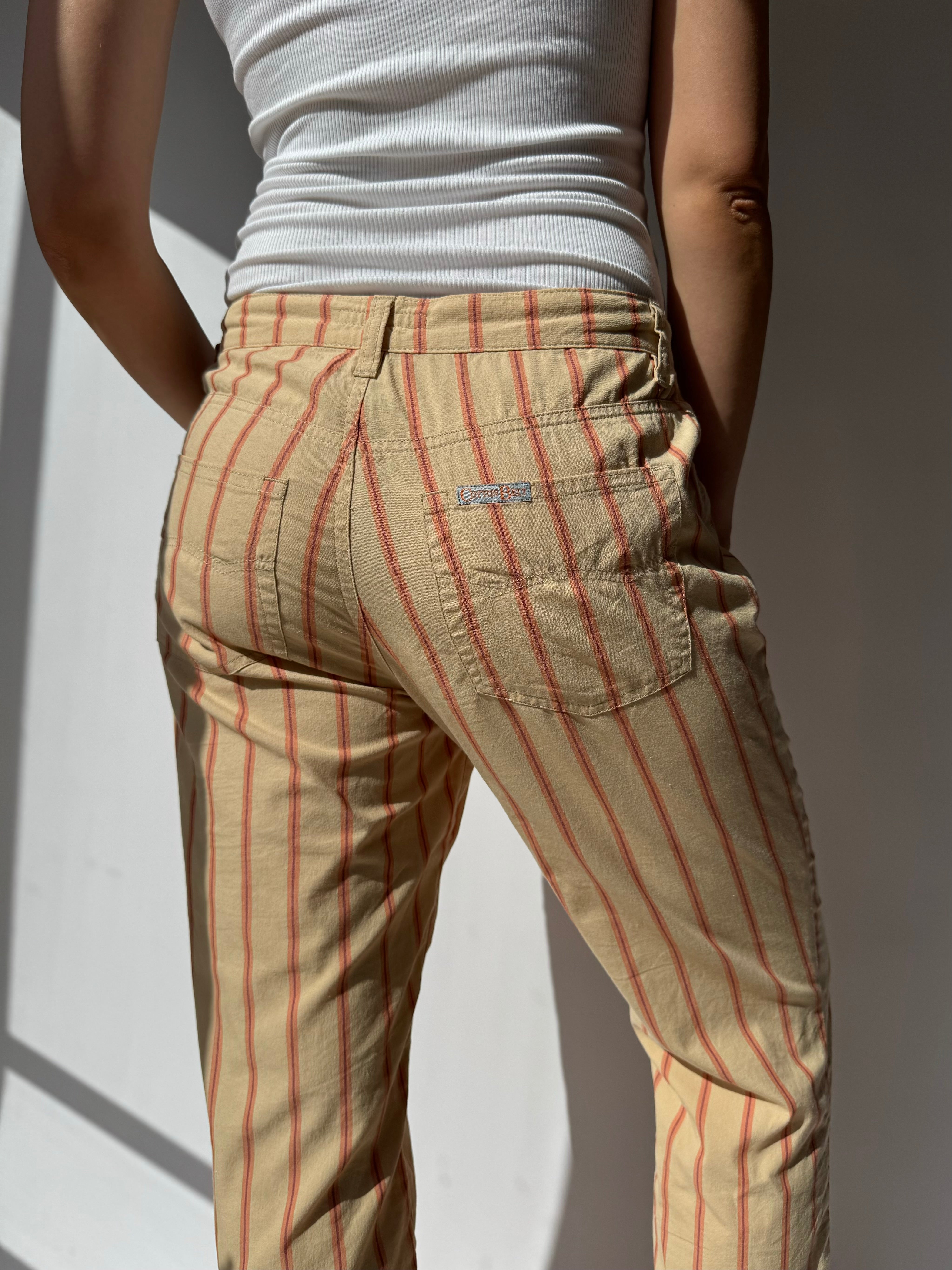 מכנסי פסים בגזרה מתרחבת (40)