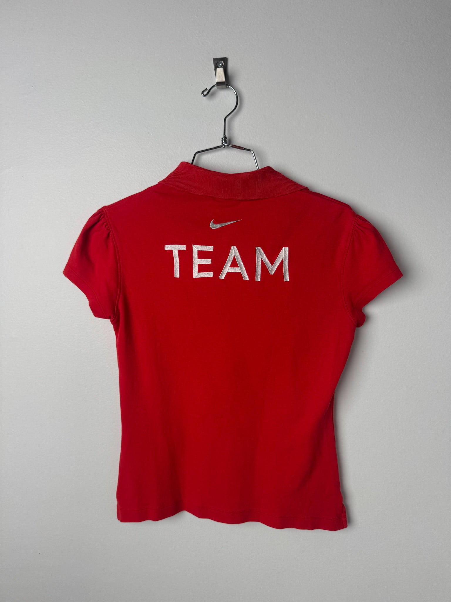 חולצת פולו אדומה NIKE (S)