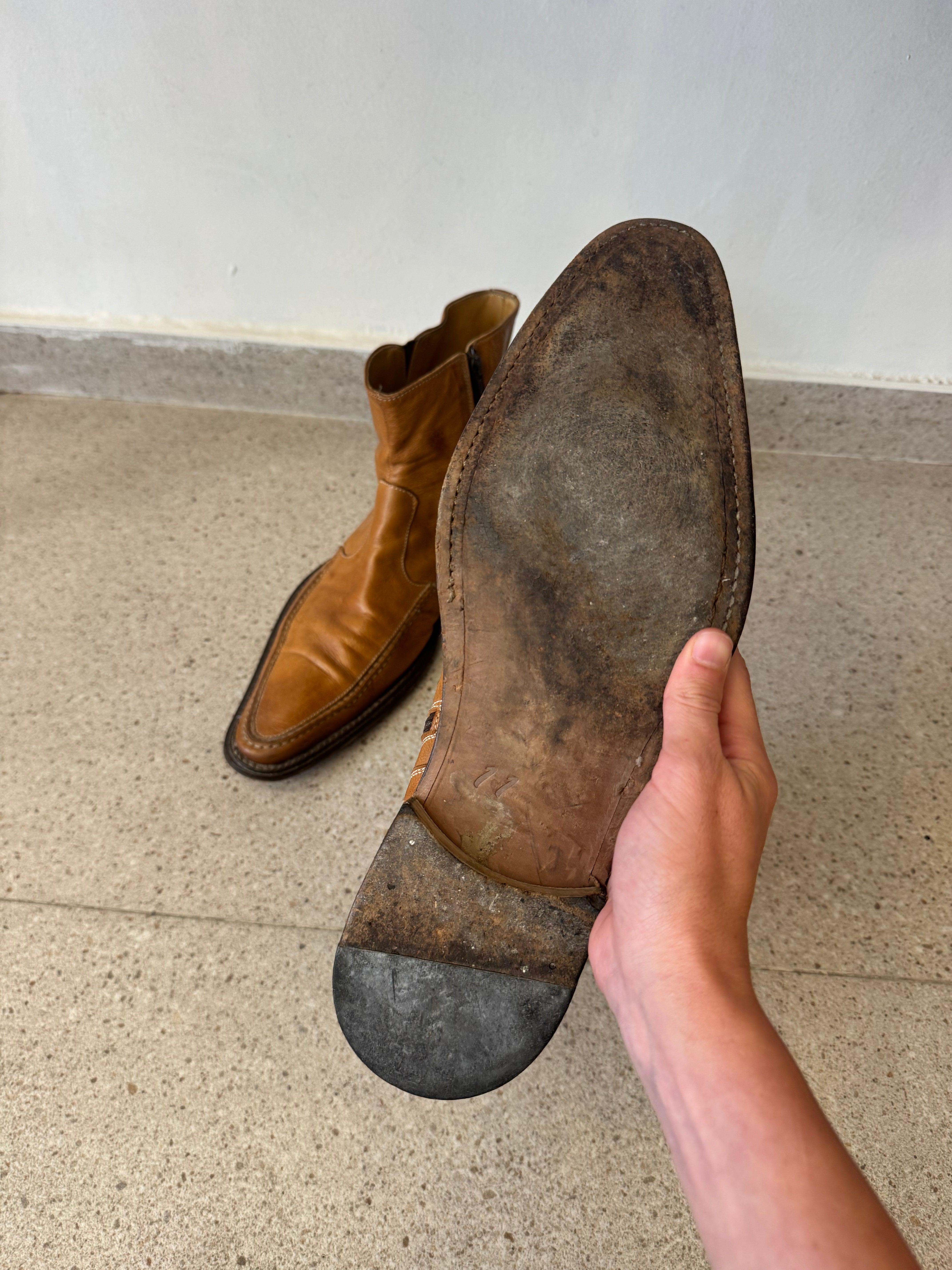 מגפי עור חומות (45)