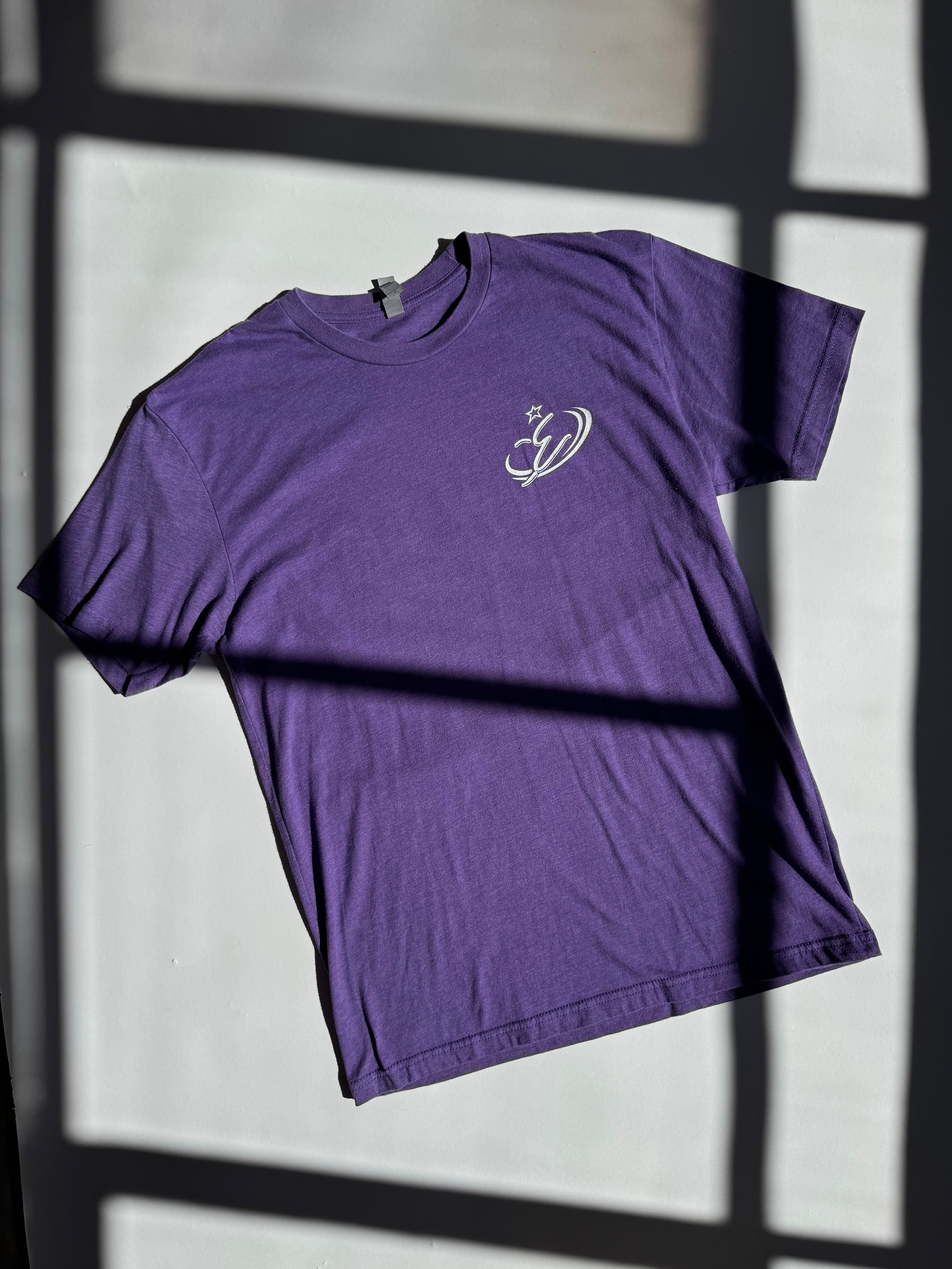 טי שרט סגולה בהדפס (M)