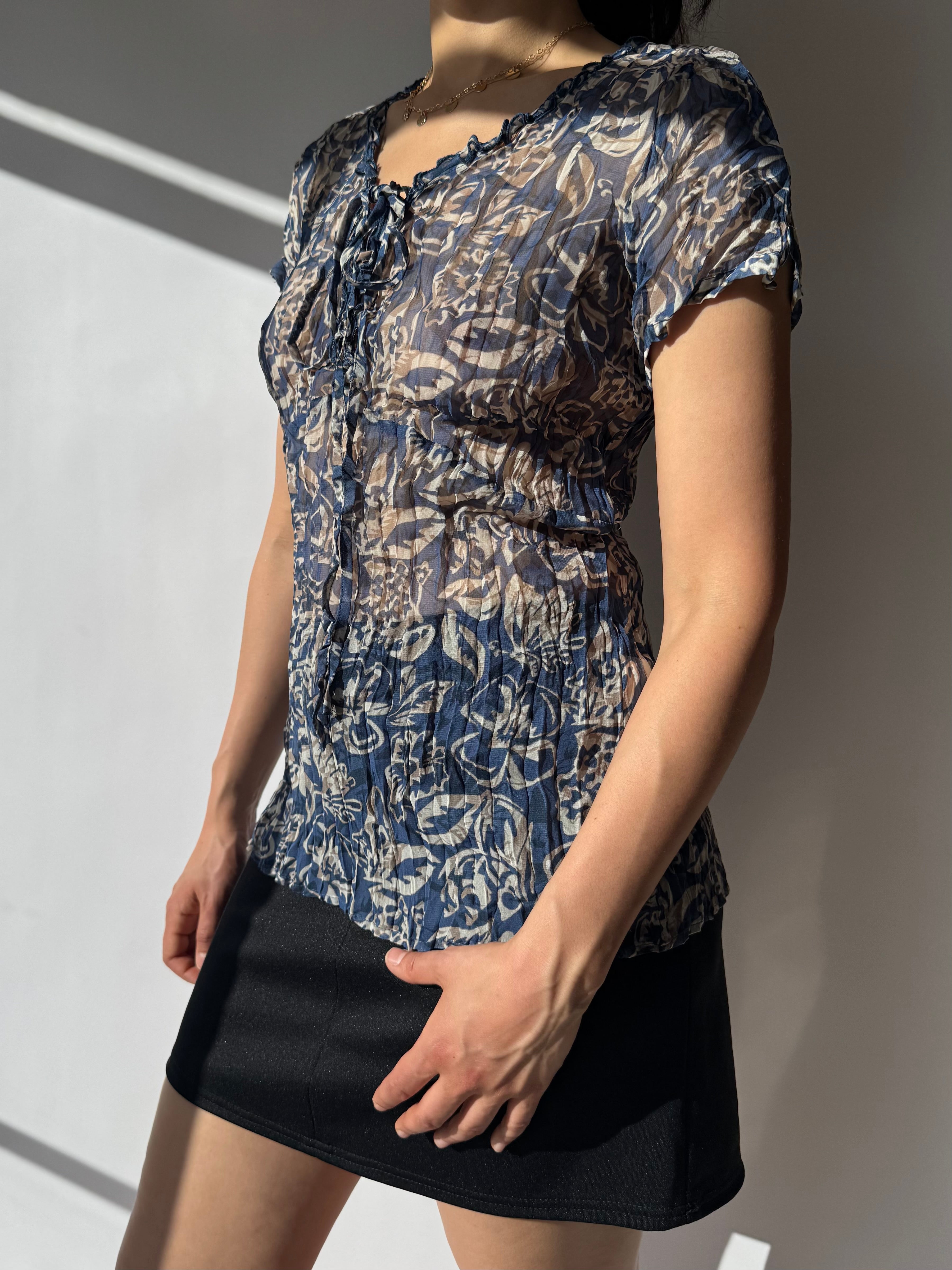 חולצת שיפון פרחונית (M)