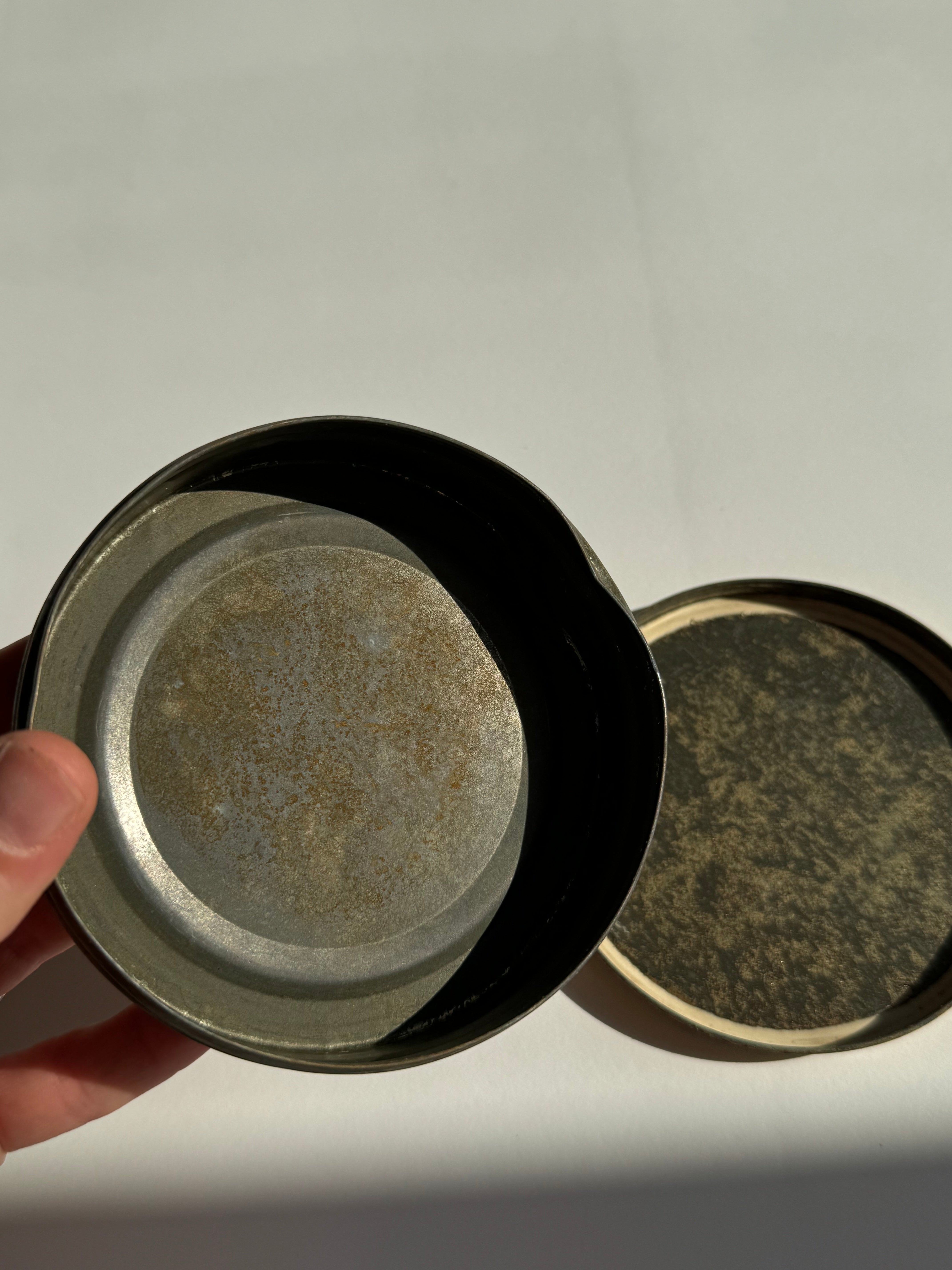 קופסת טבק וינטג׳ Boar's Head