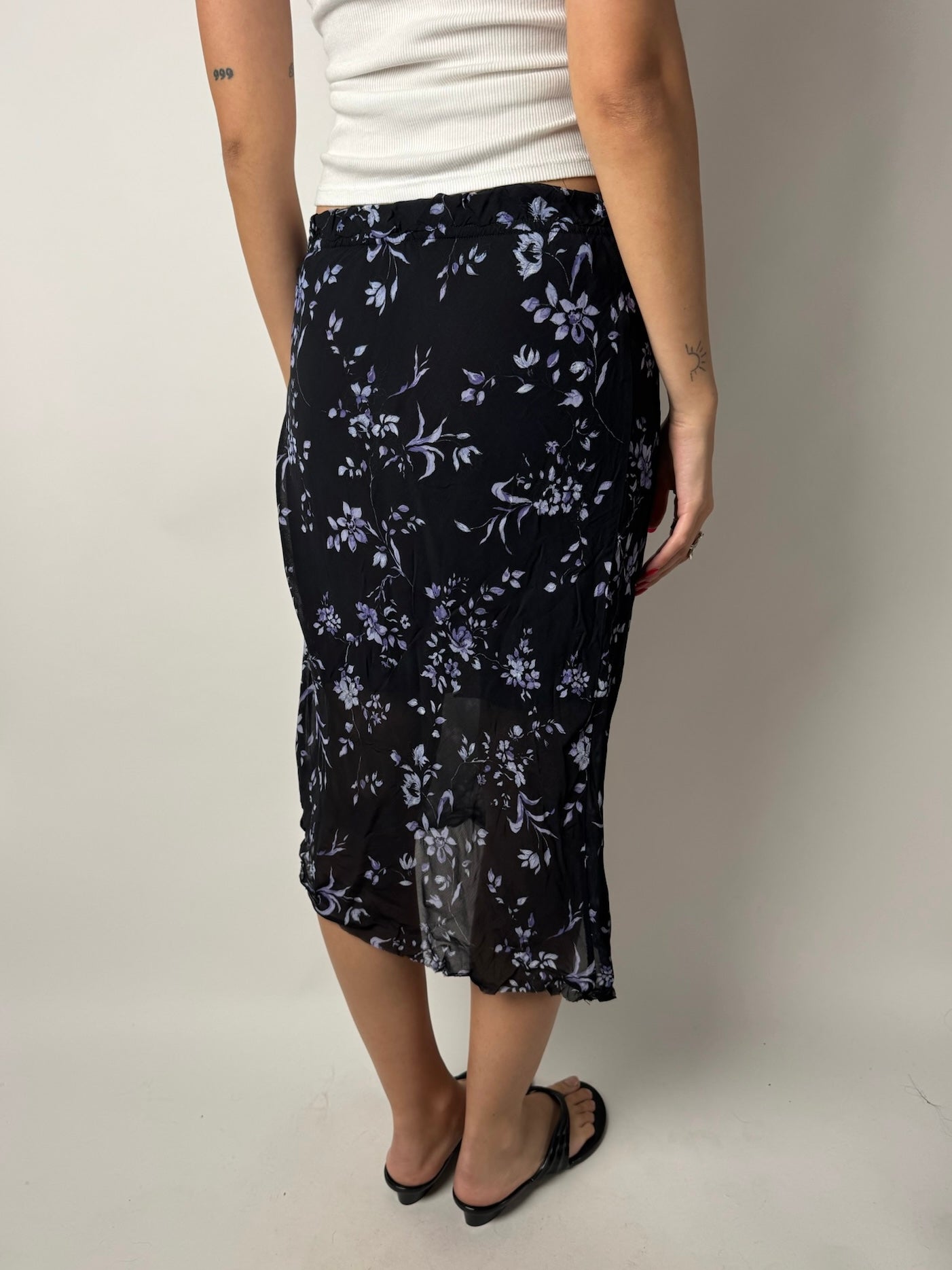 חצאית מידי פרחונית (36)