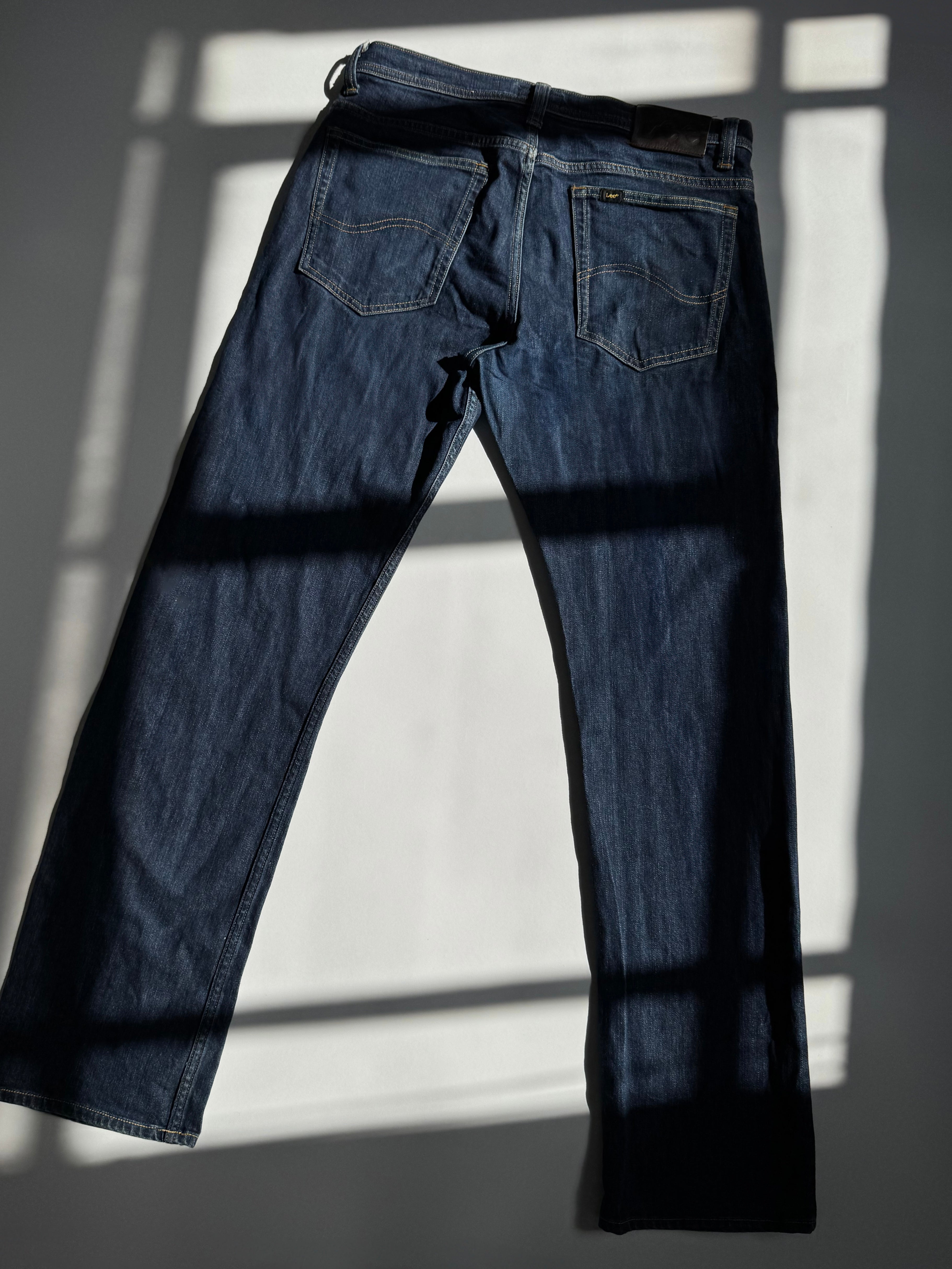 ג׳ינס כהה Lee (42)