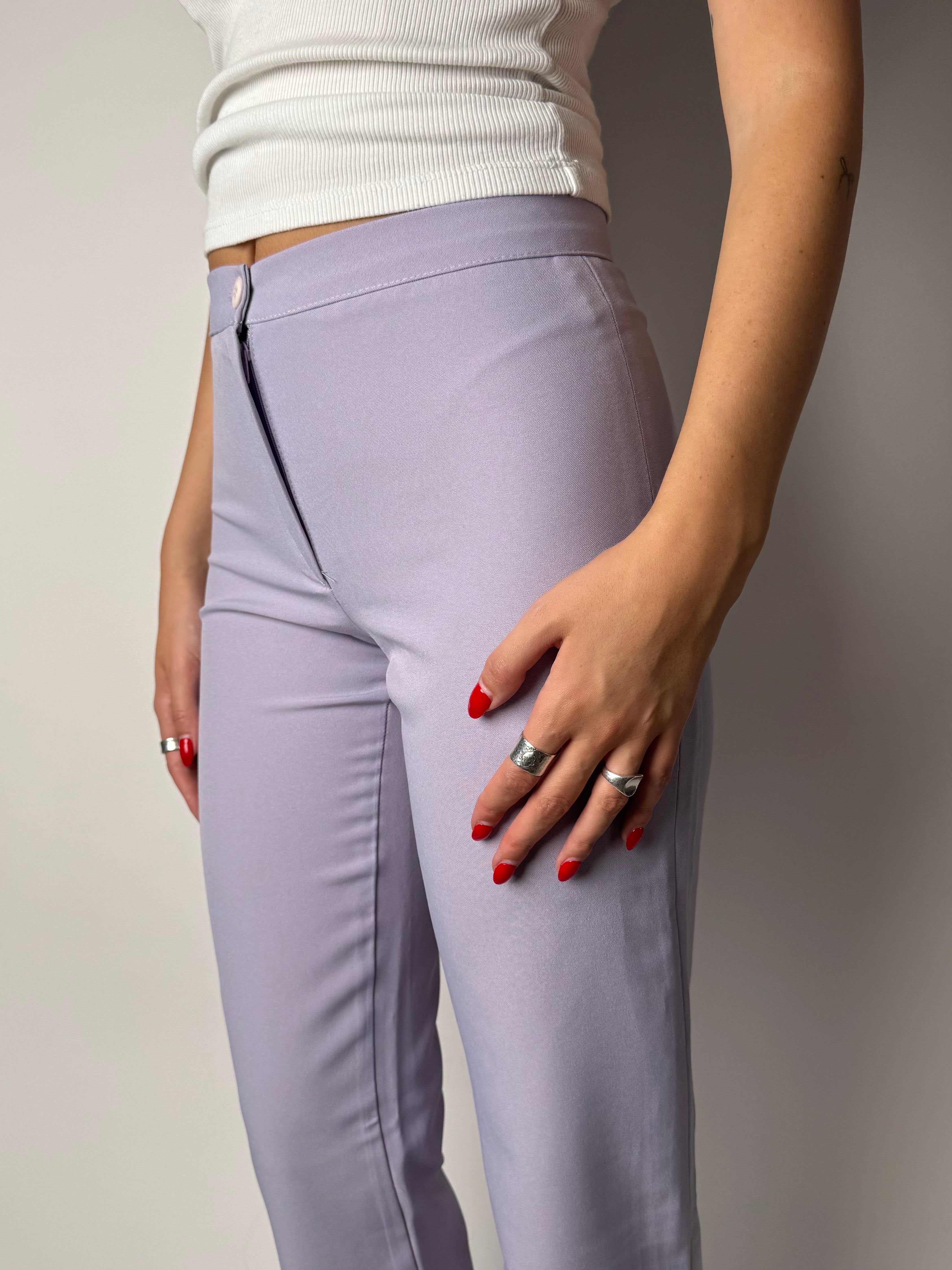 מכנסיים מחויטים סגולים (34-36)