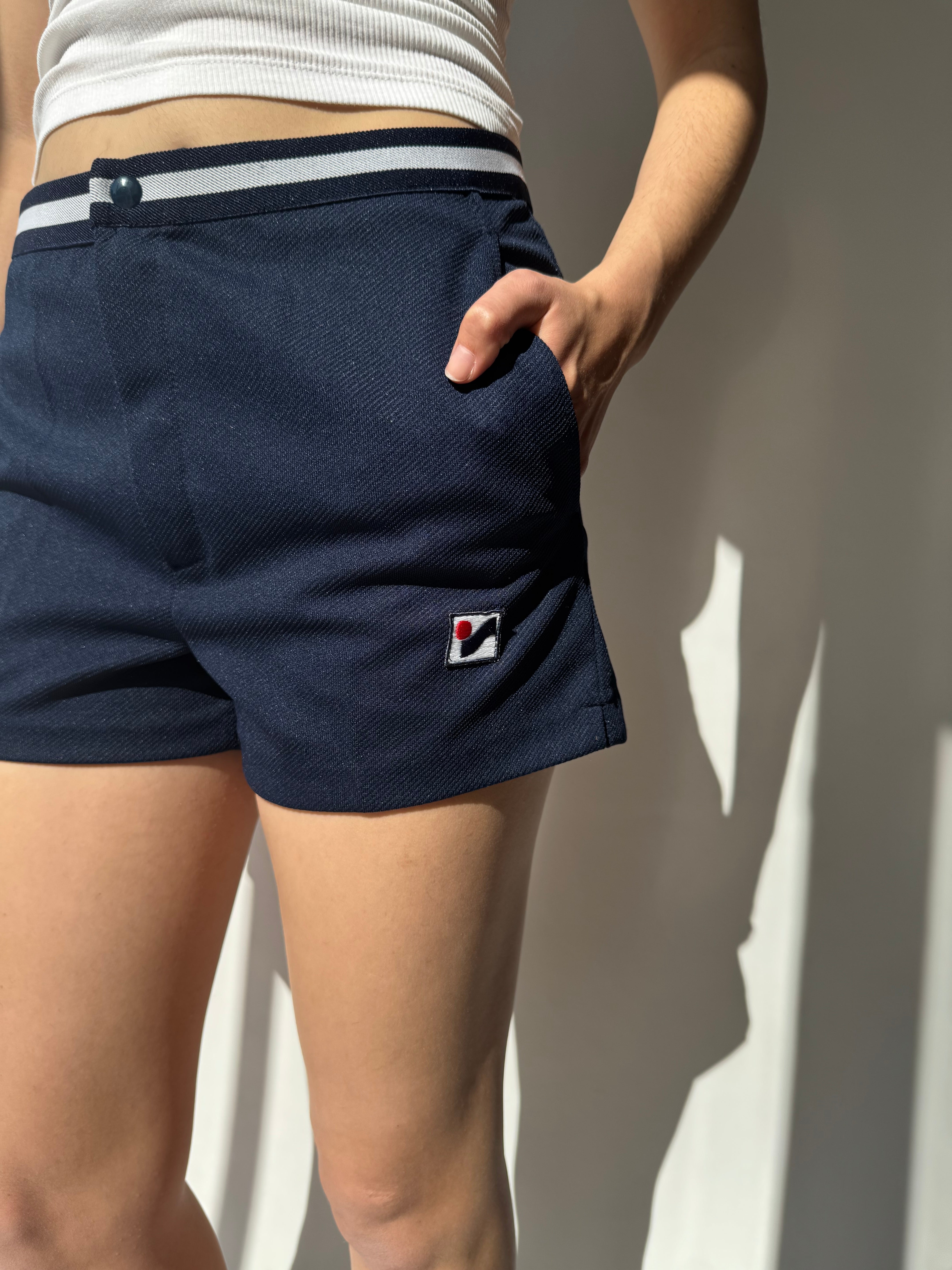 מכנסי טניס כחולים (36)