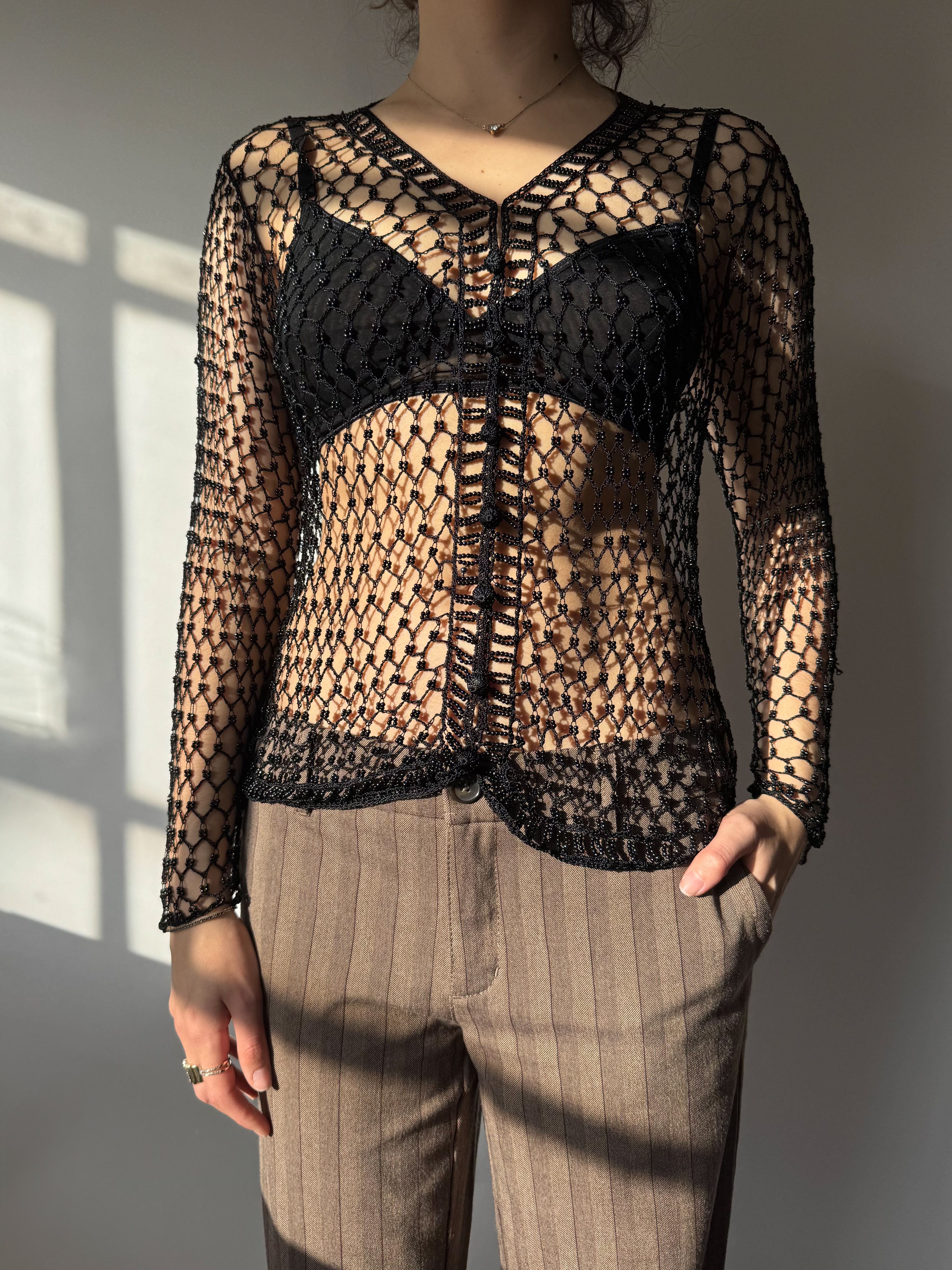 חולצת חרוזים (M)