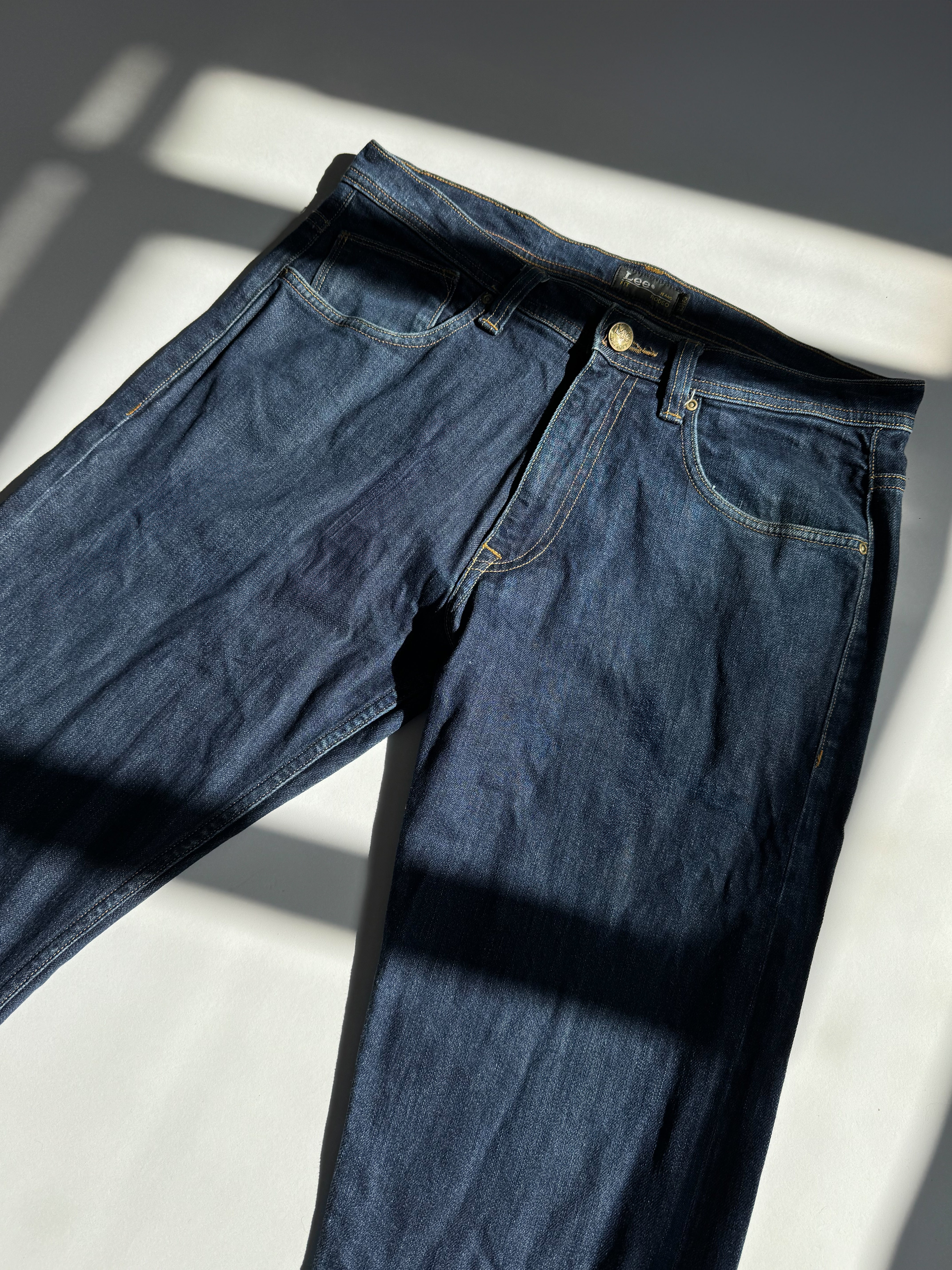 ג׳ינס כהה Lee (42)