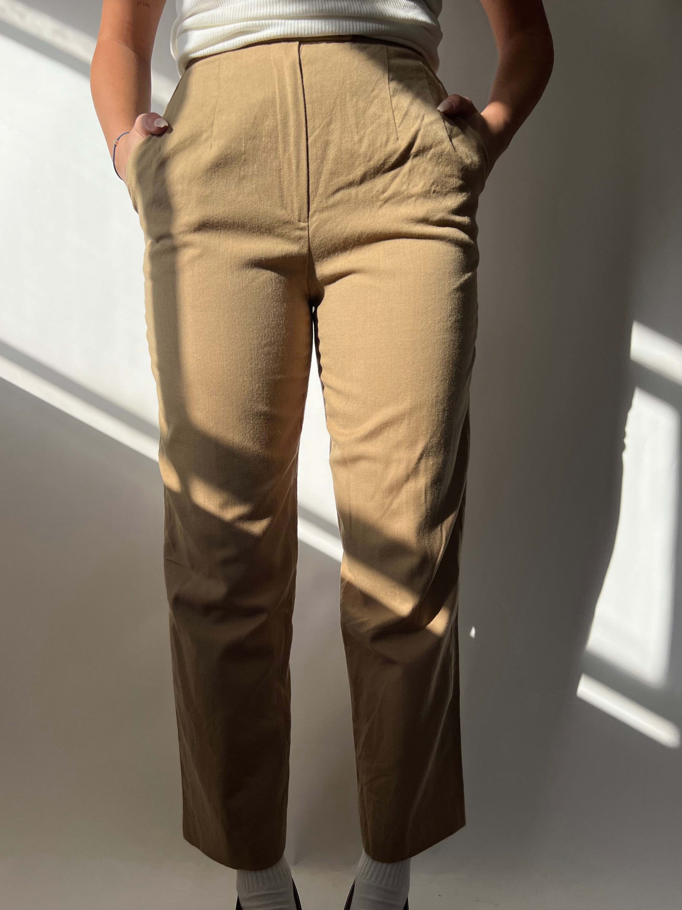 מכנסי צמר בצבע קאמל (36)