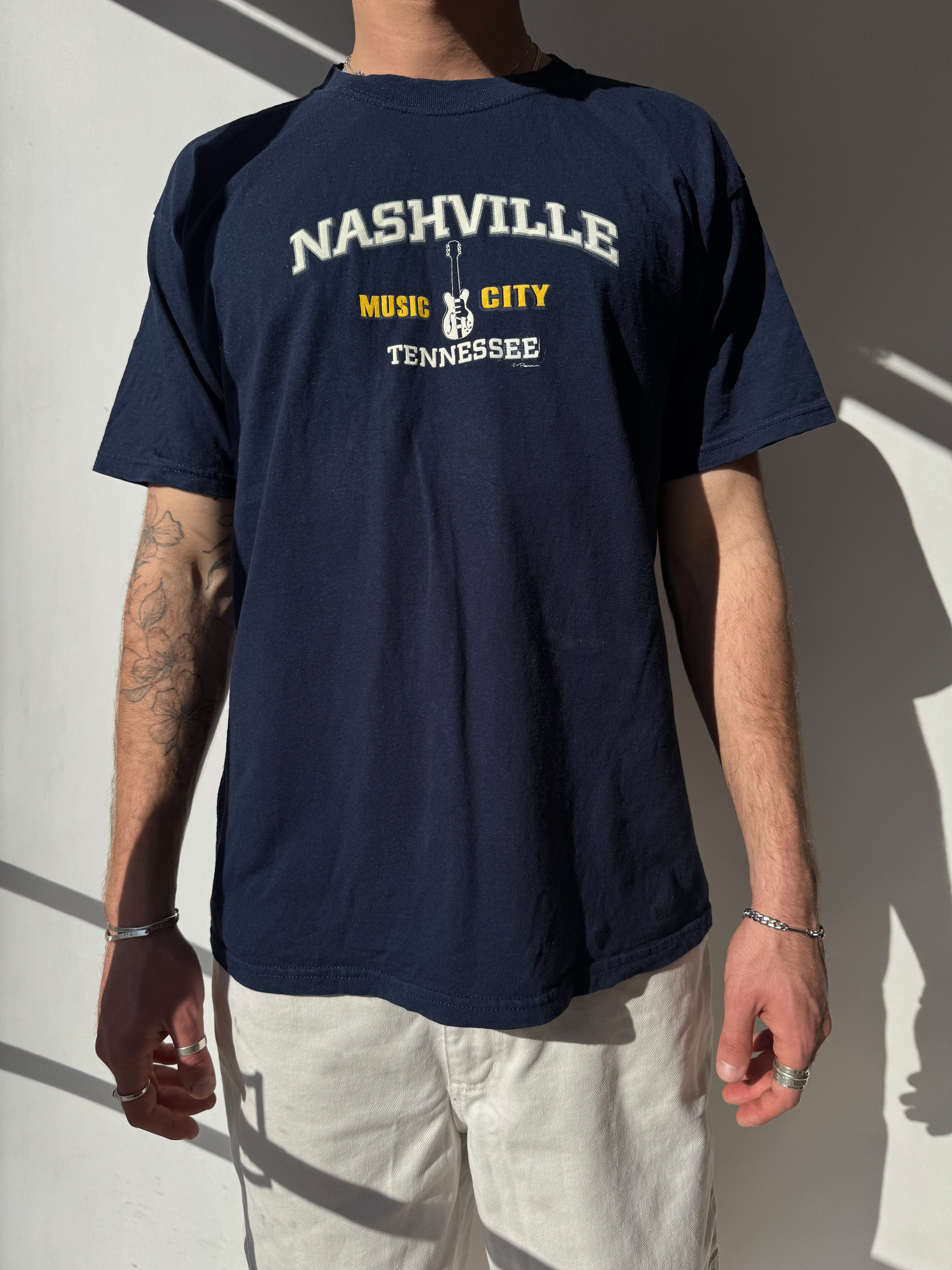 טי שרט קולג׳ (L)