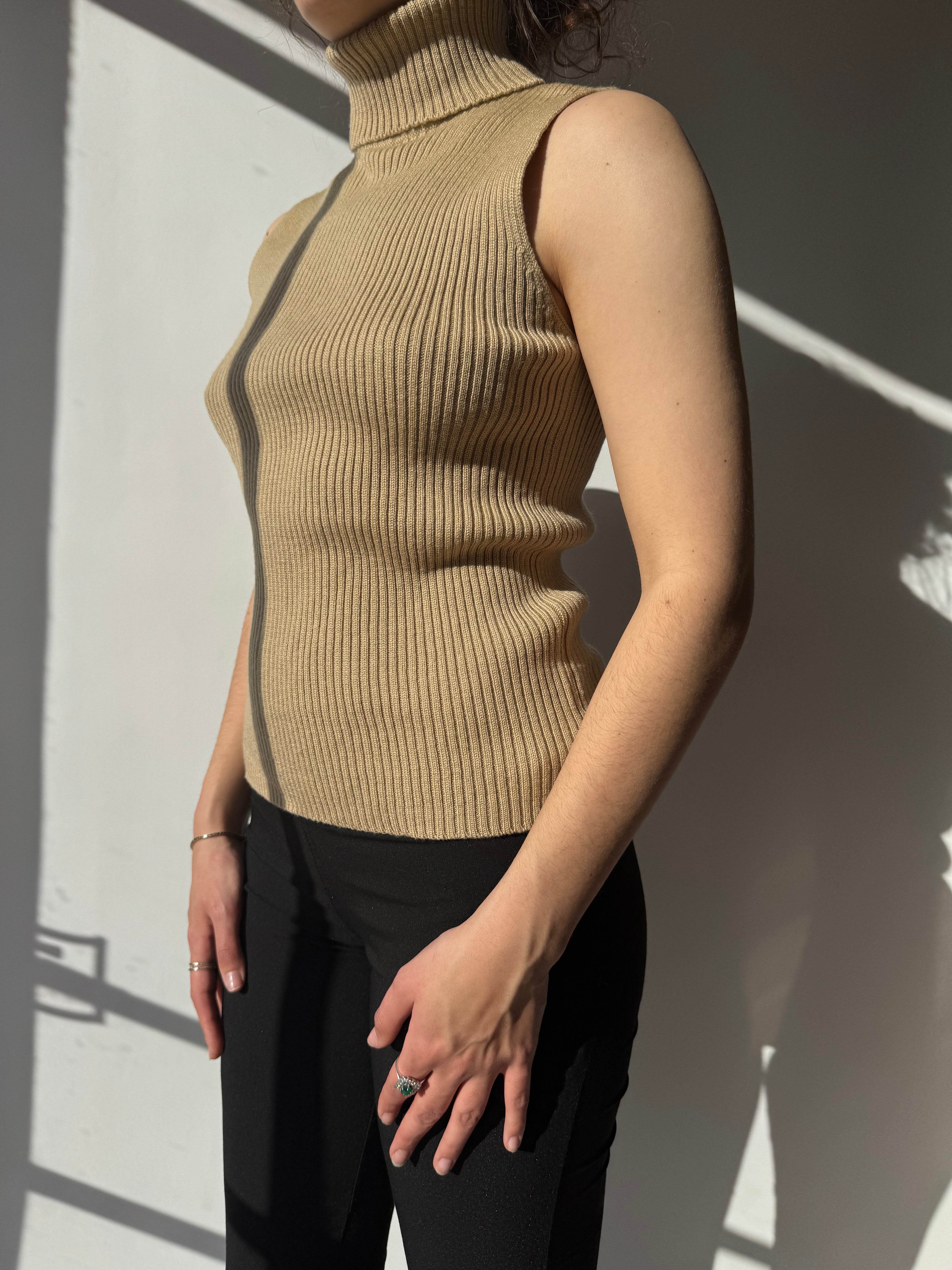 גופיית גולף צמר (M)