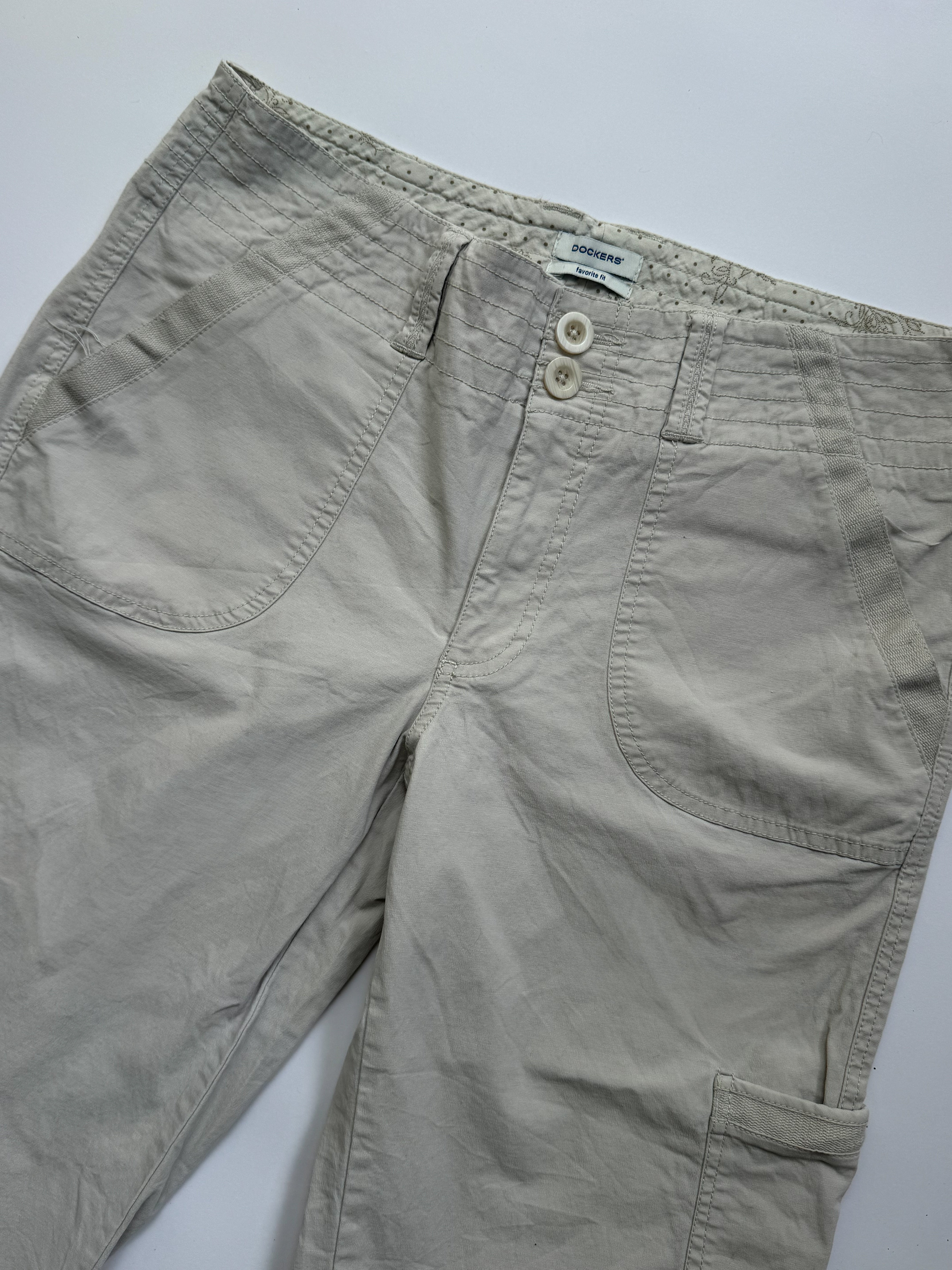 מכנסי קפרי דגמ״ח אוף ווייט (40)