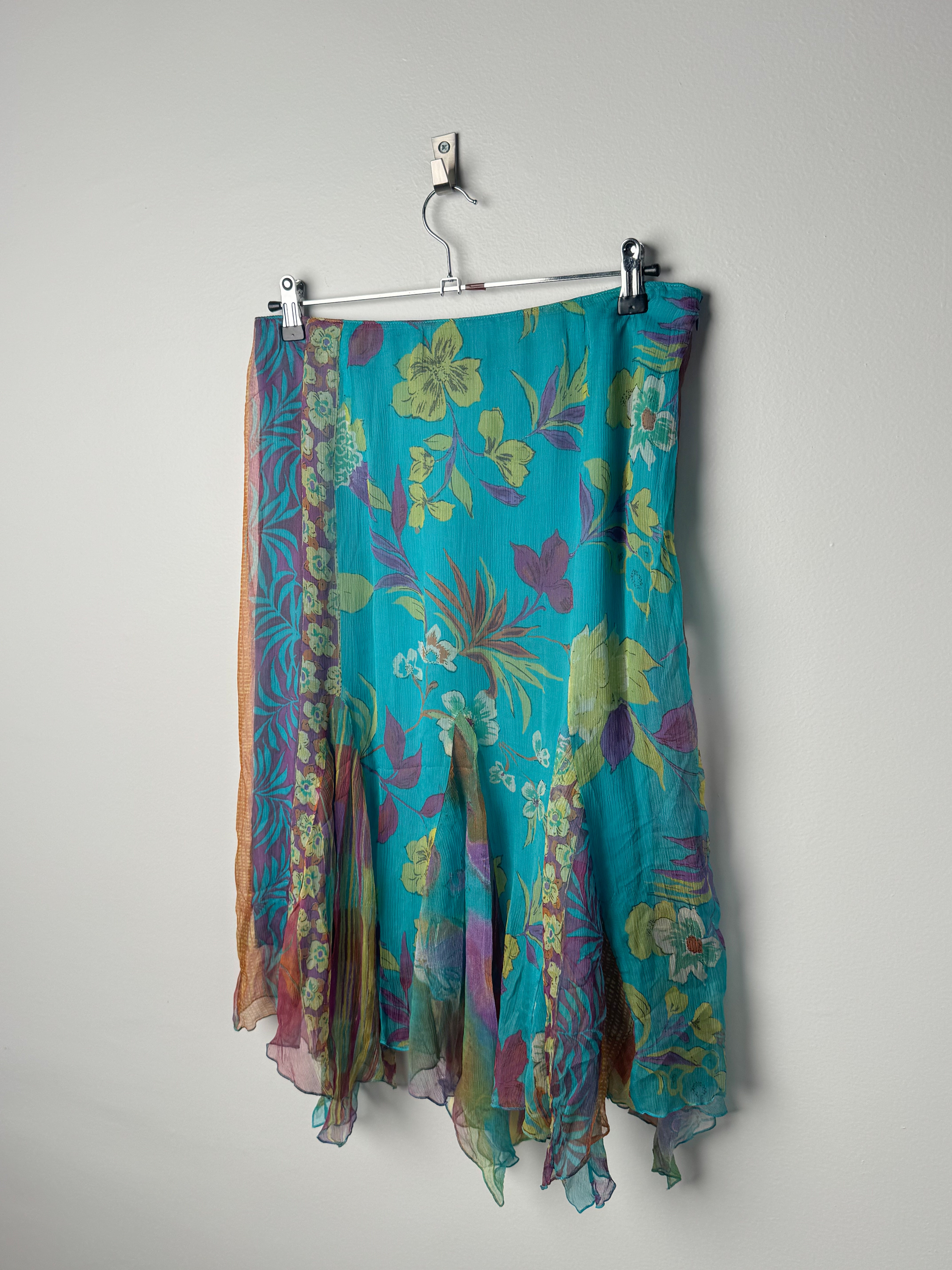 חצאית משי פרחונית (40)