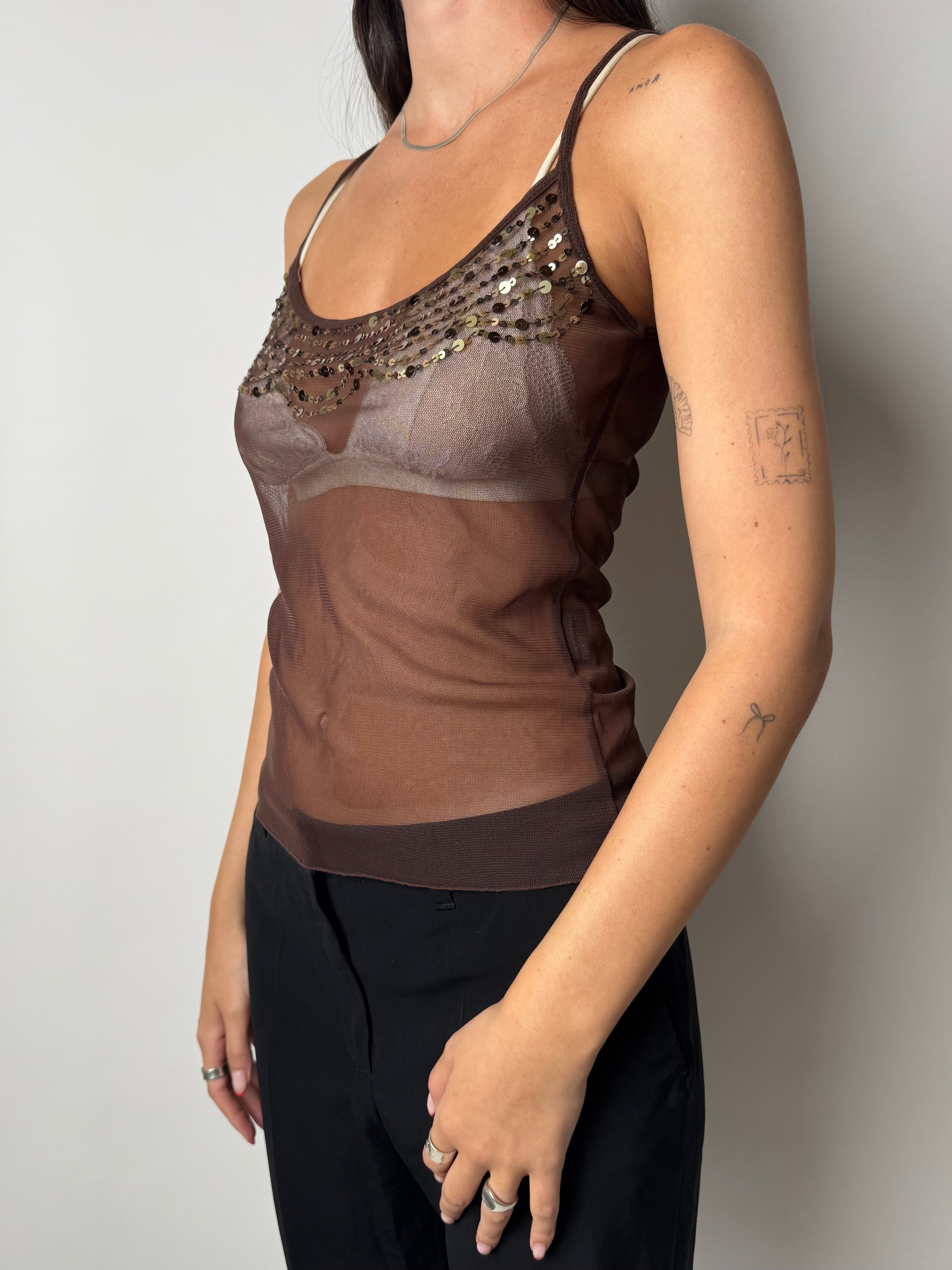 גופיית מש חומה בשילוב פייטים (S)