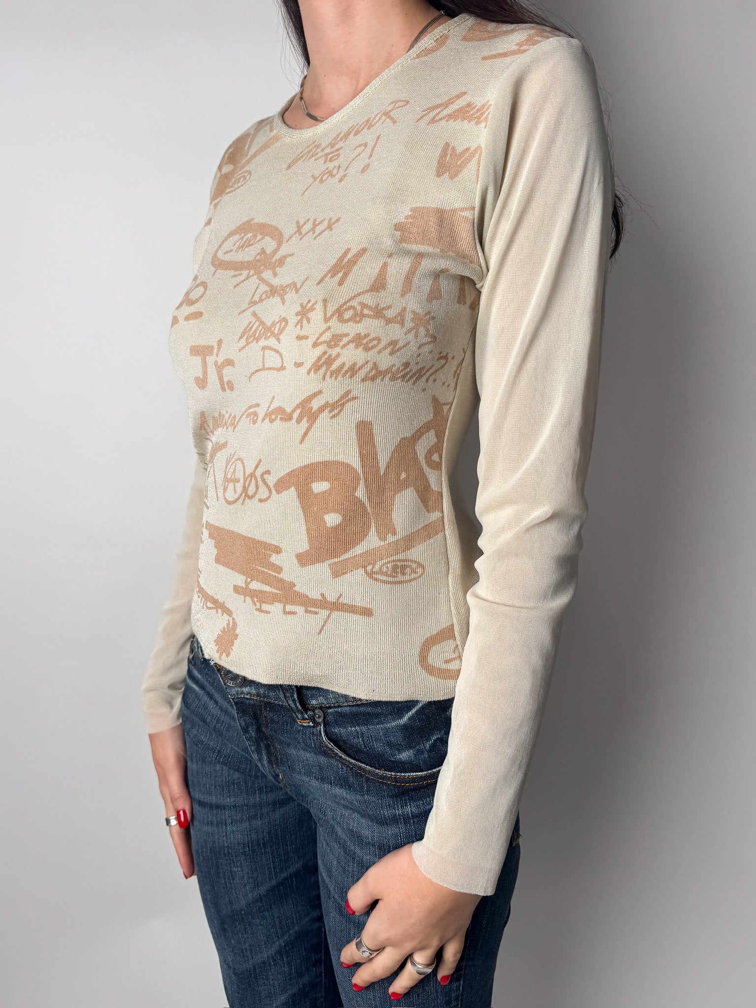 חולצה עם פרינט גרפי (S)