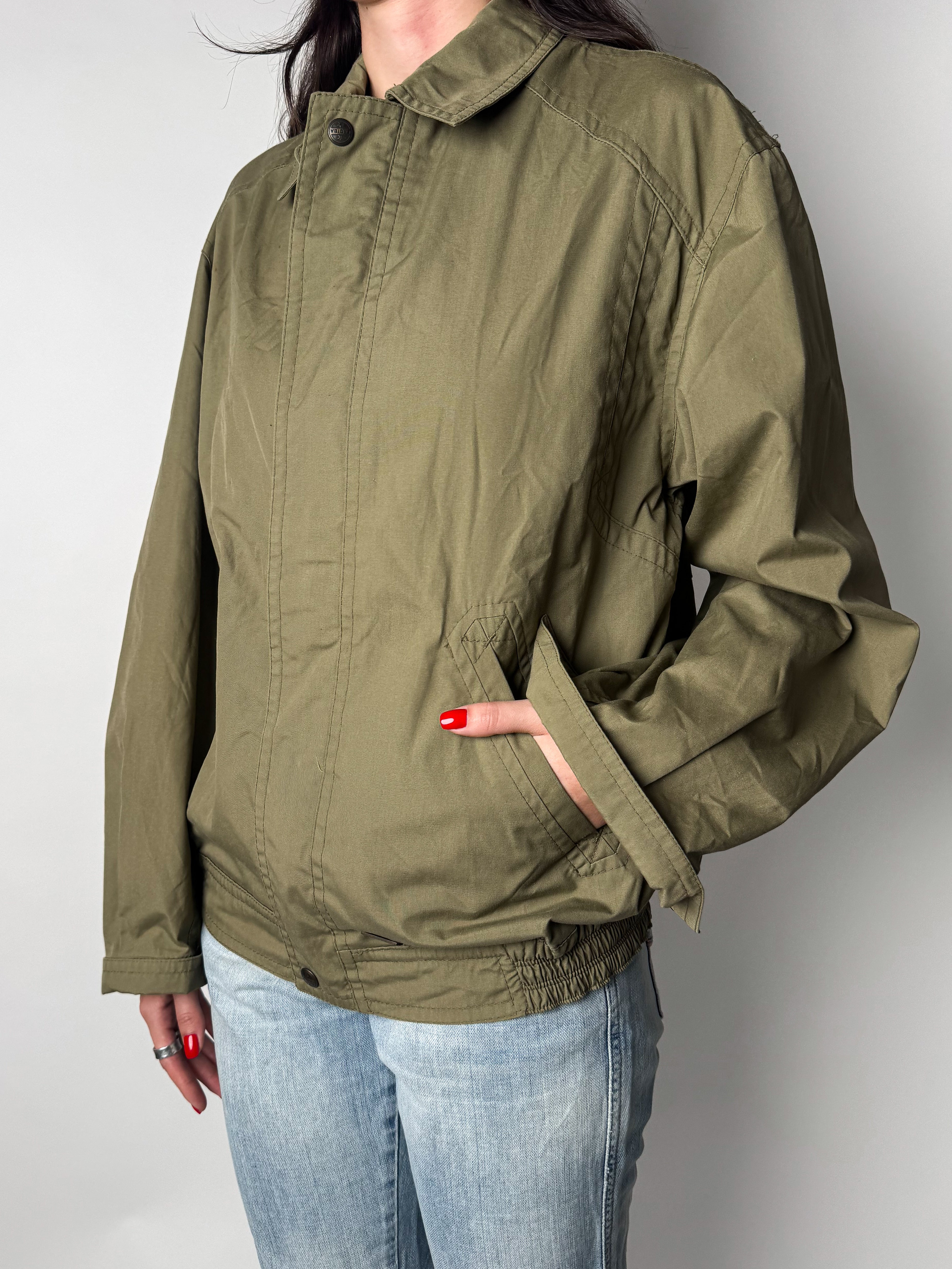 ג׳קט ירוק זית (M)