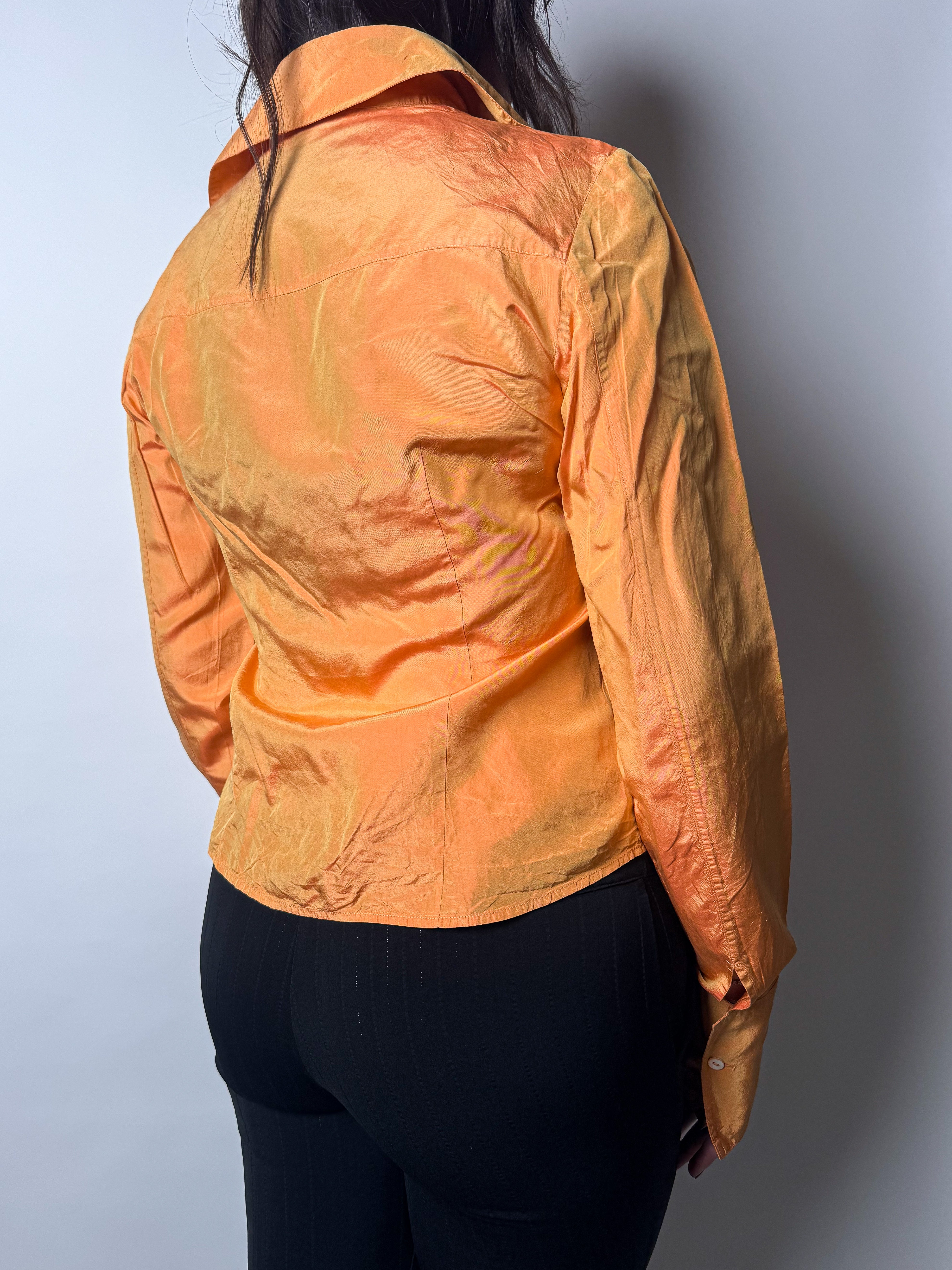 חולצת משי כתומה (M)