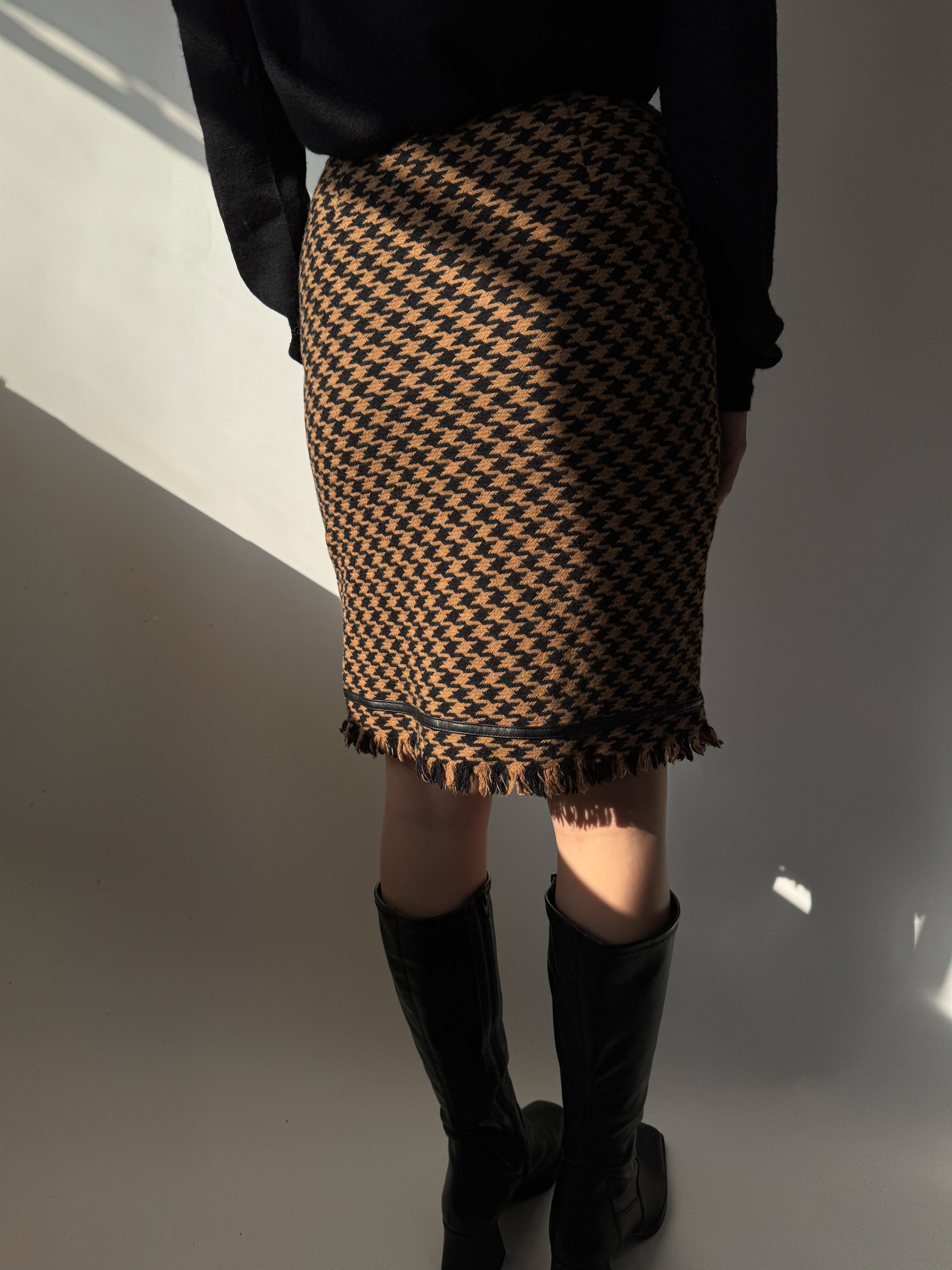 חצאית מידי בדוגמת פפיטה (34)