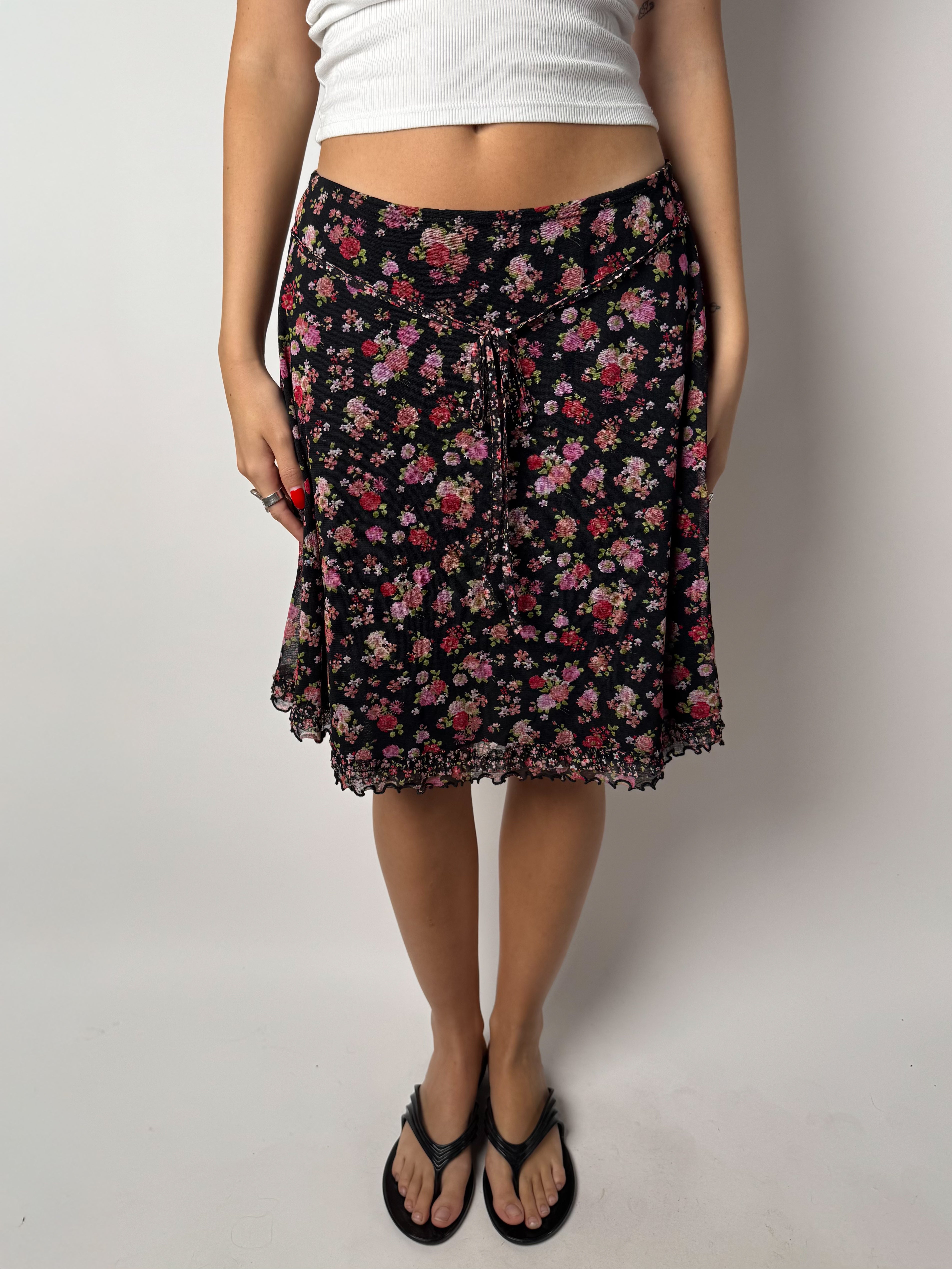 חצאית מידי פרחונית (36-38)