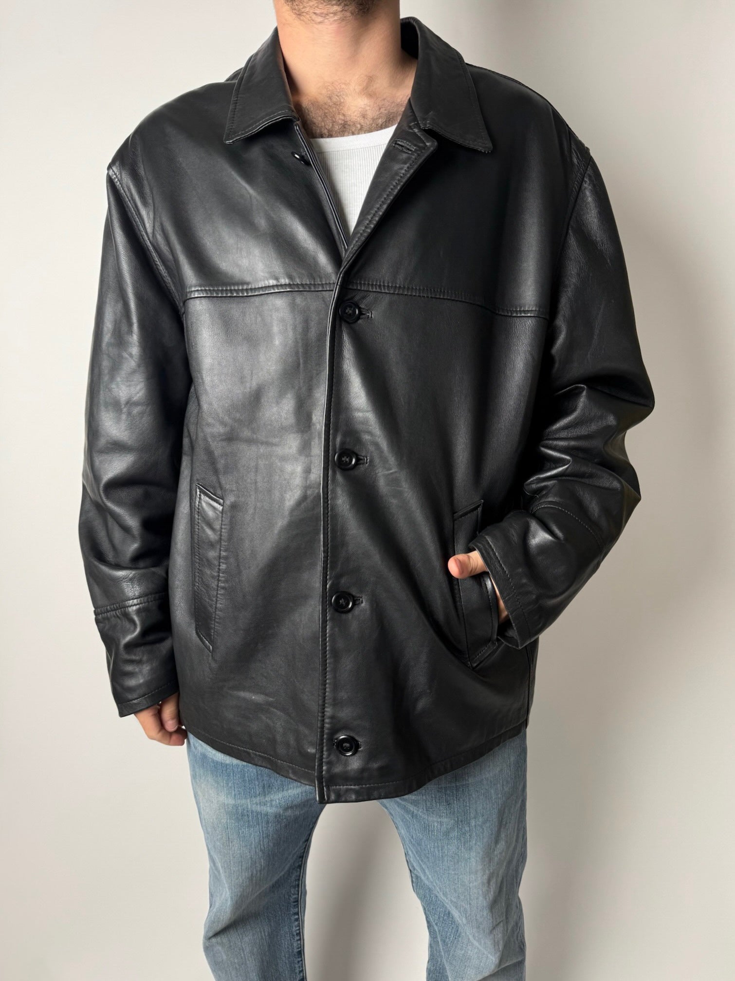 מעיל עור שחור (XL)