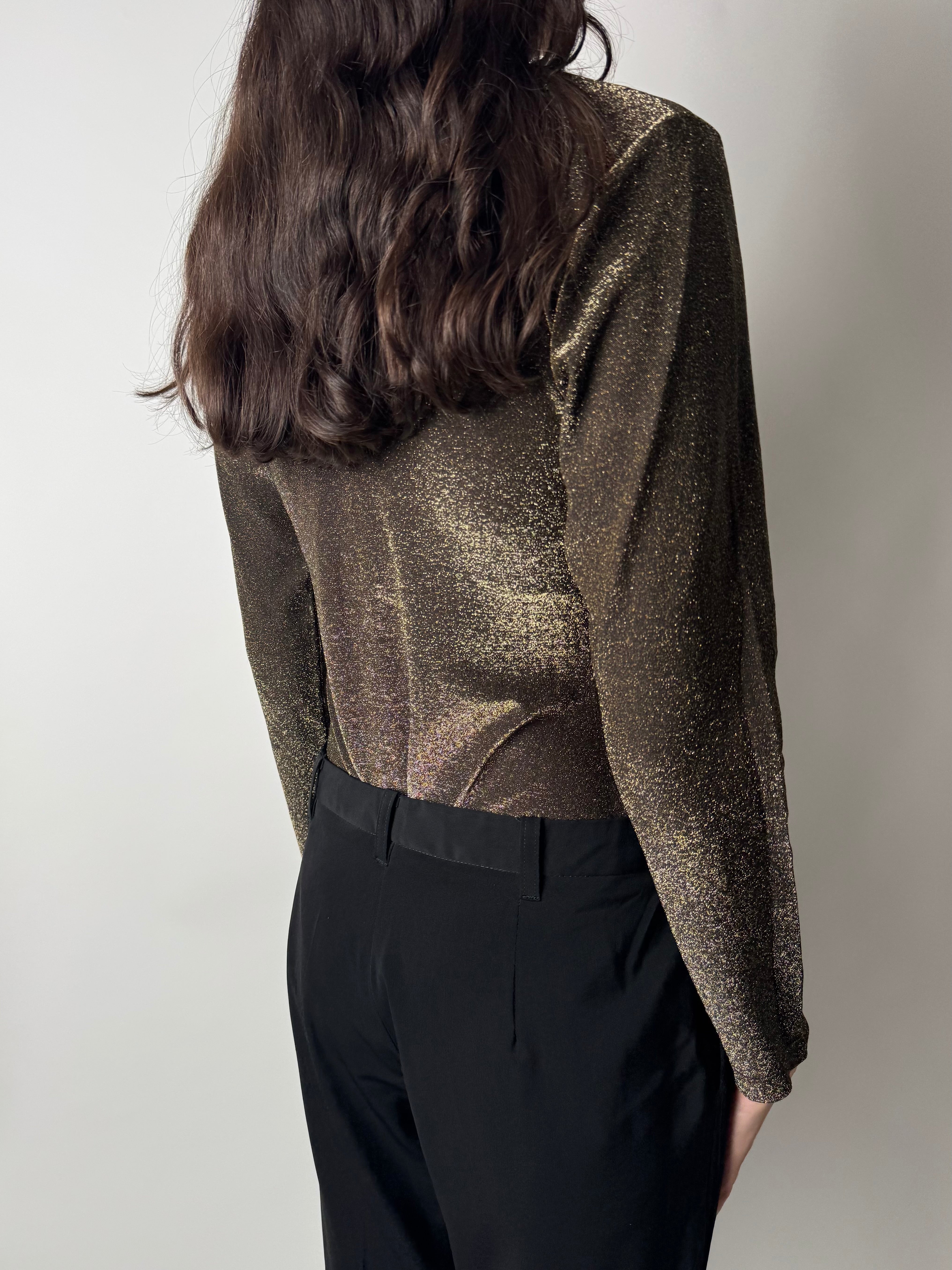 בגד גוף זהוב ומנצנץ (M)