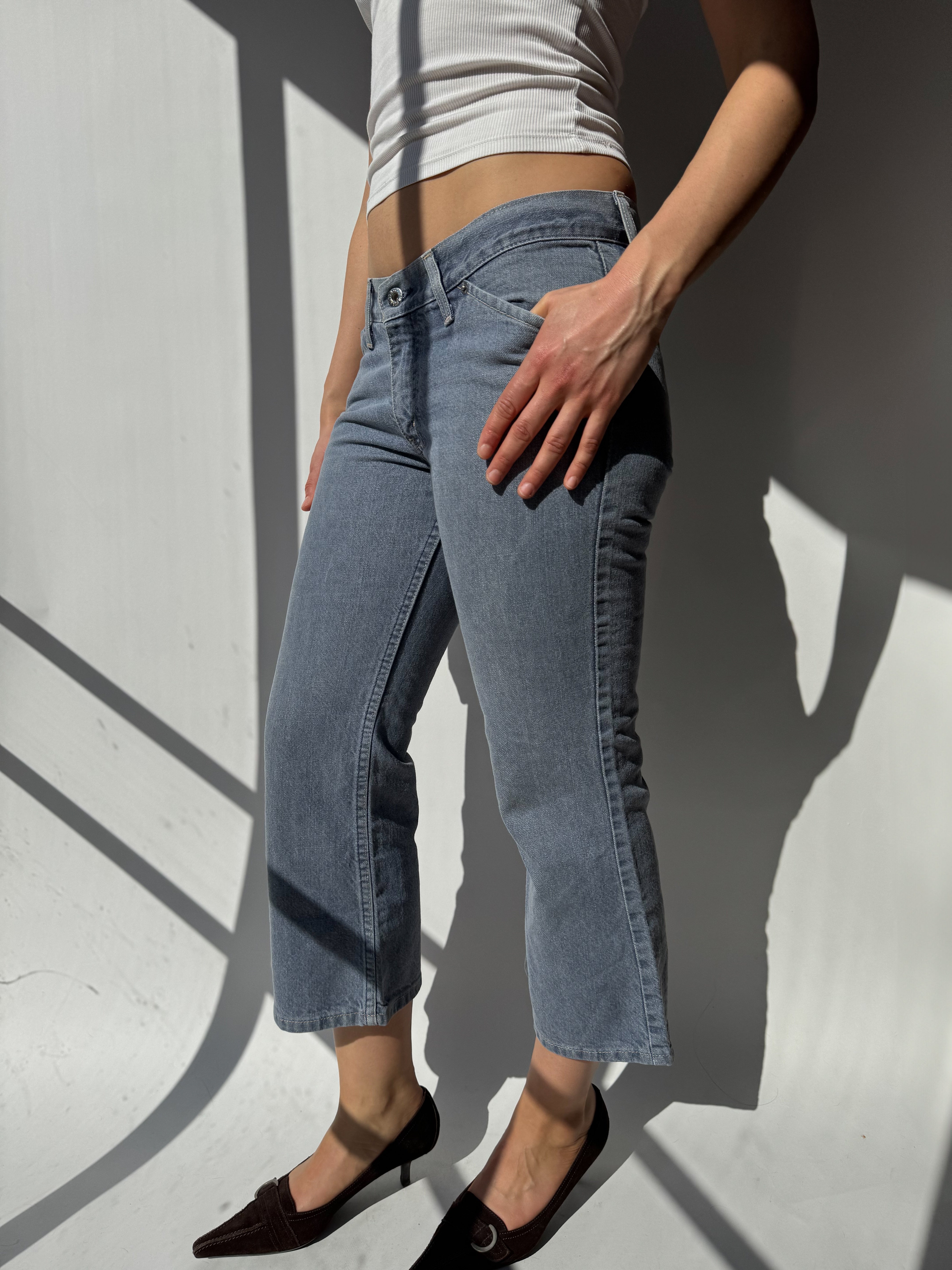 ג׳ינס 3/4 בגזרה נמוכה (38)