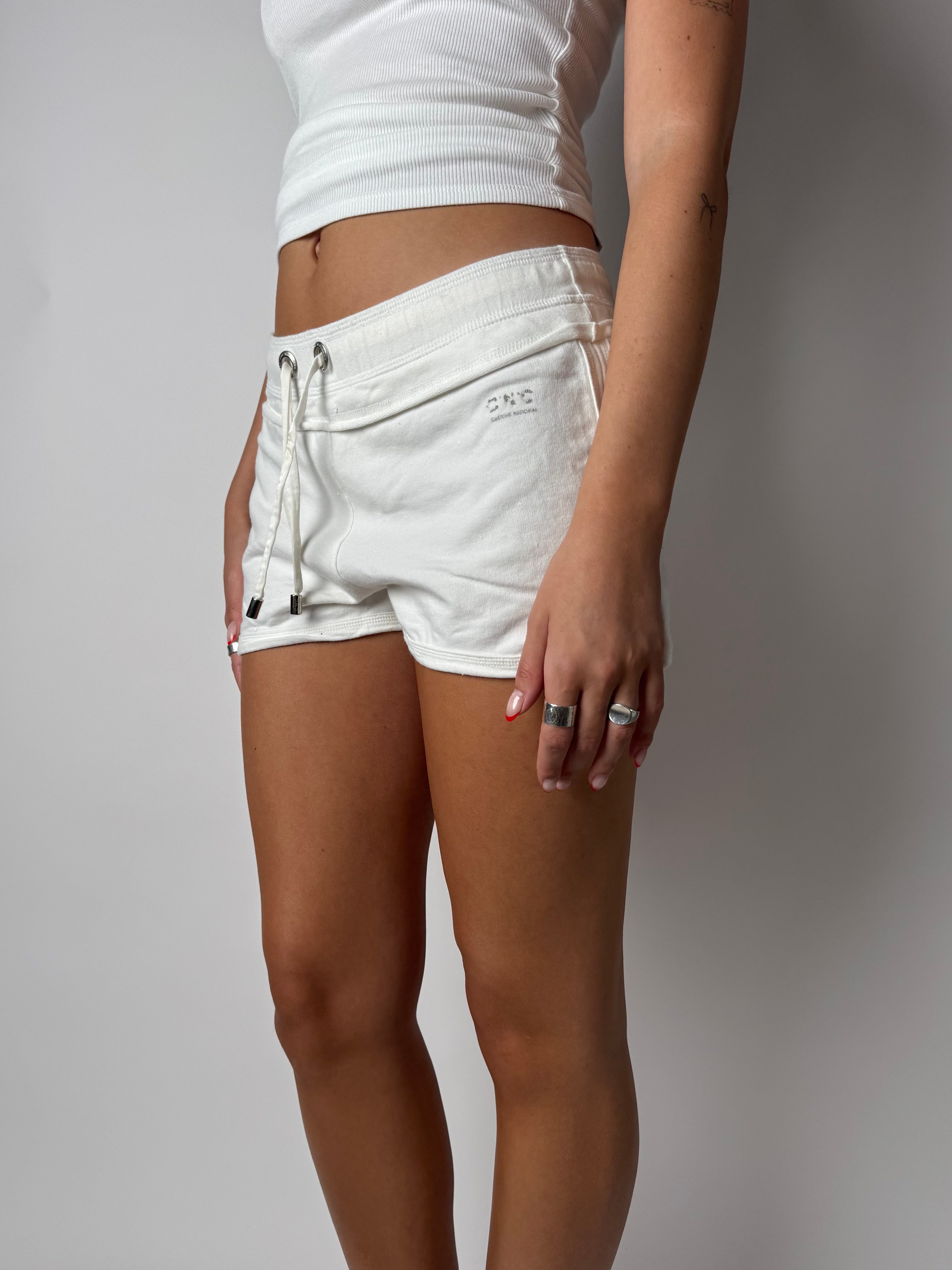 מכנסי טרנינג קצרים (S)