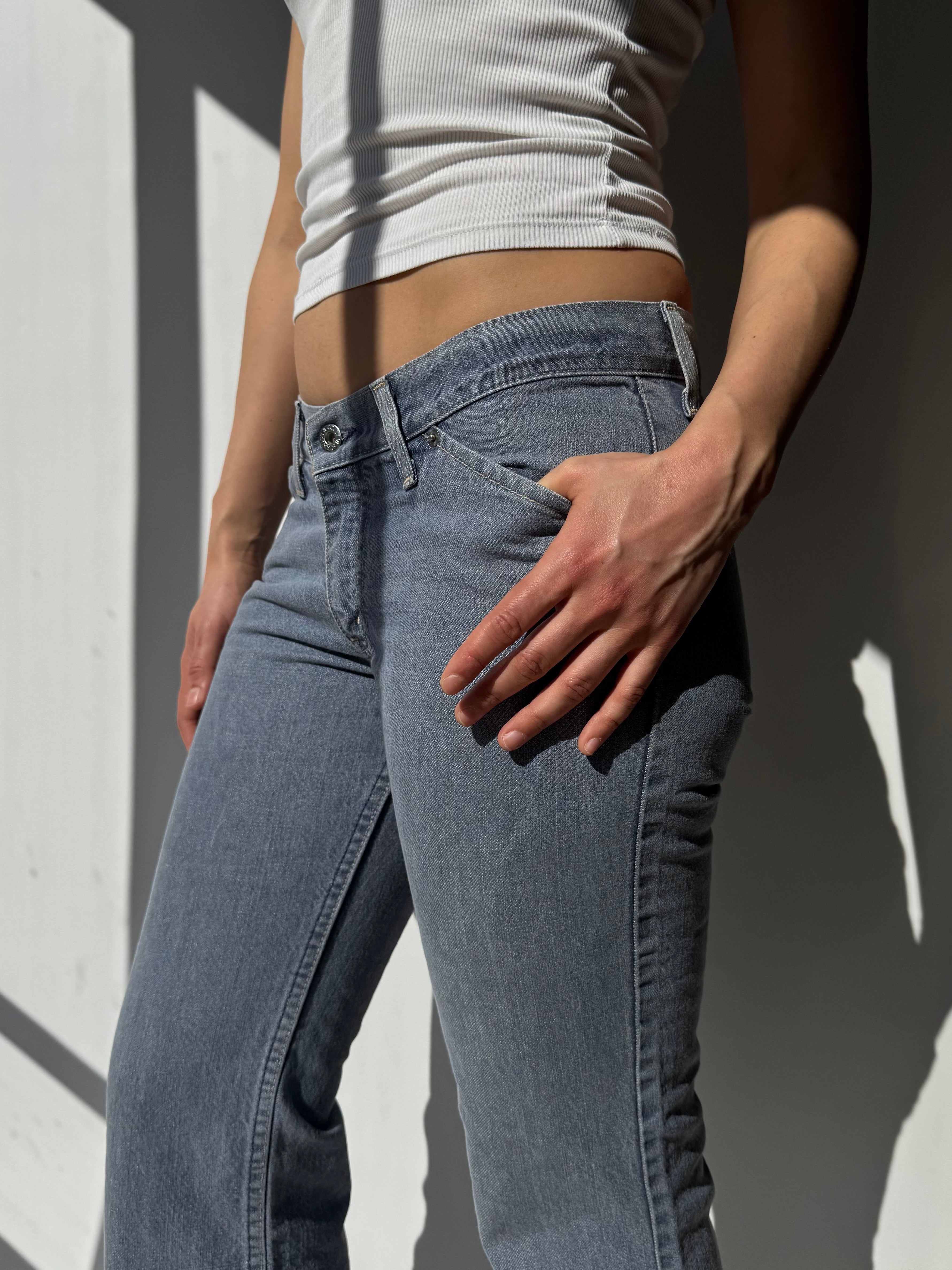 ג׳ינס 3/4 בגזרה נמוכה (38)