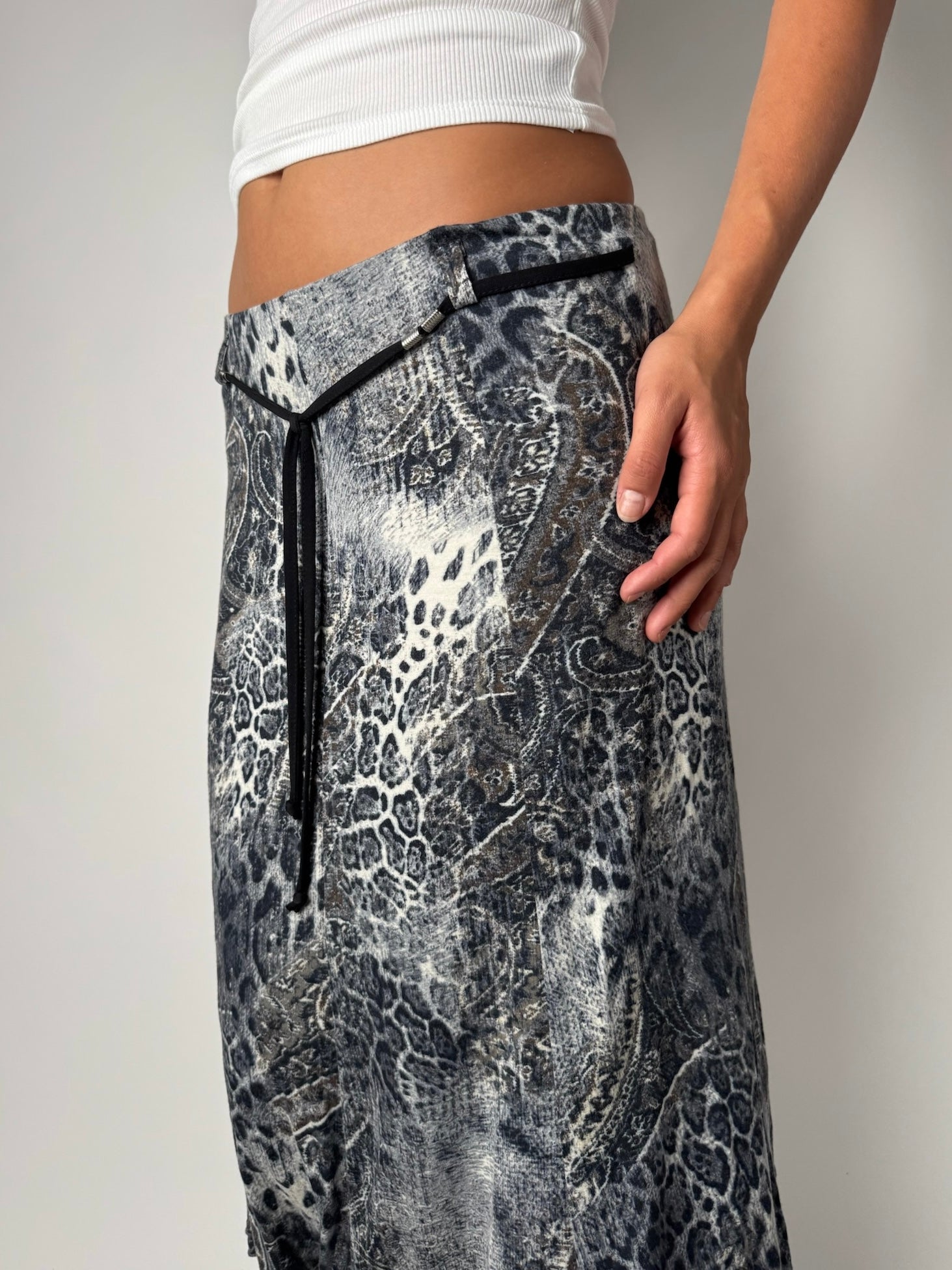 חצאית מנומרת (38)