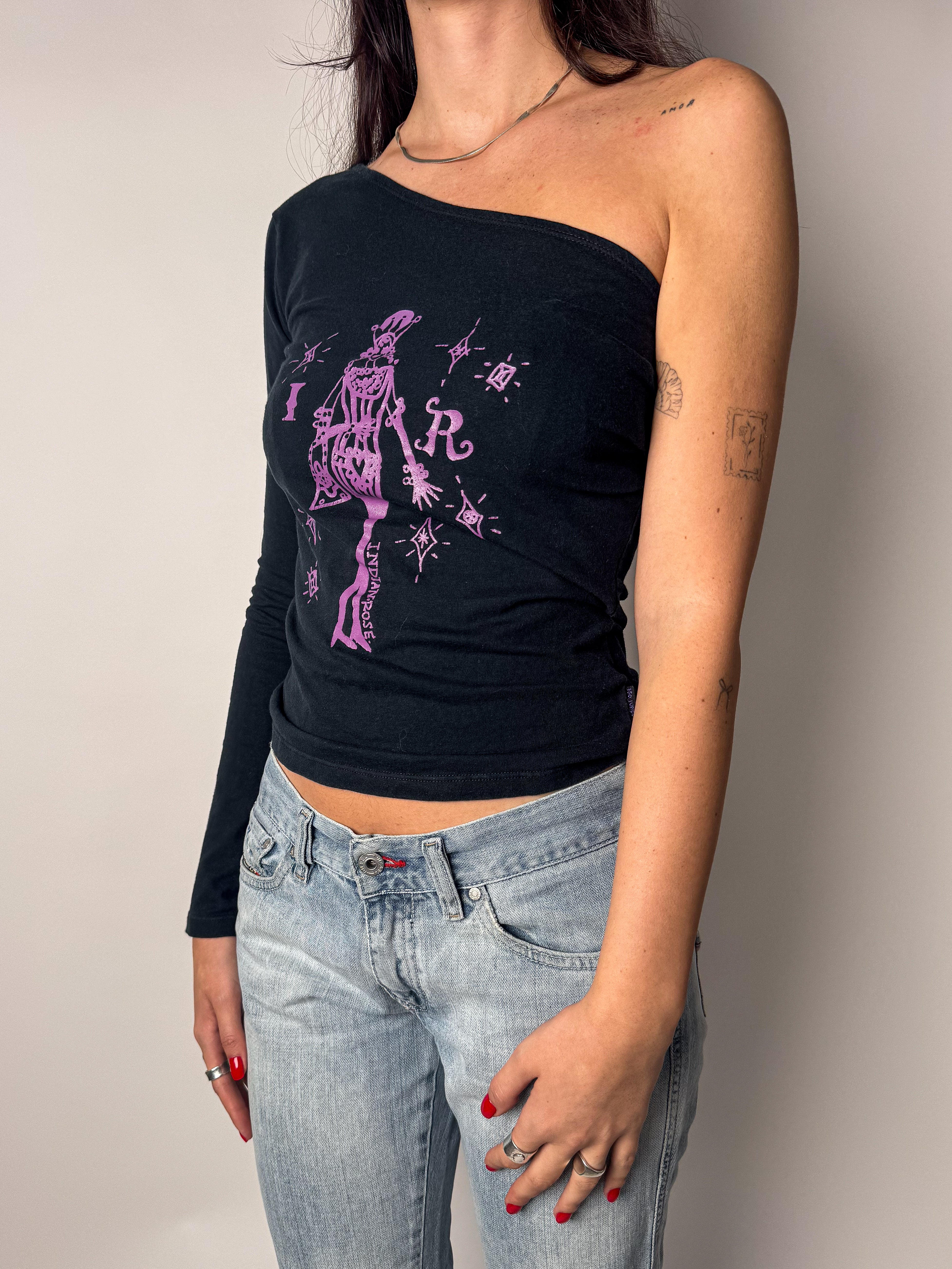 חולצת One Shoulder עם הדפס (S)