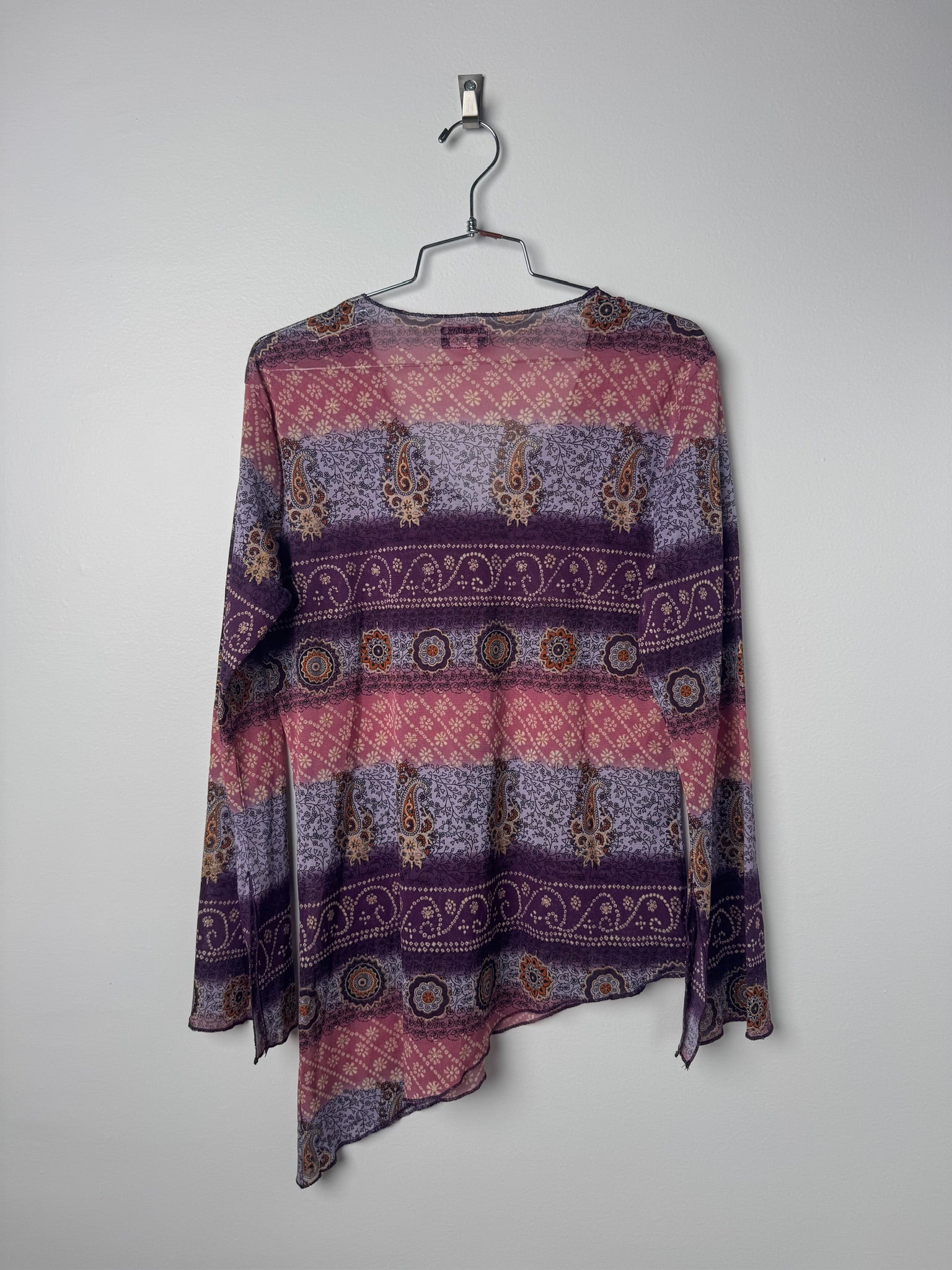 ‎טוניקה אסימטרית מבד שיפון בהדפס פייזלי (L)