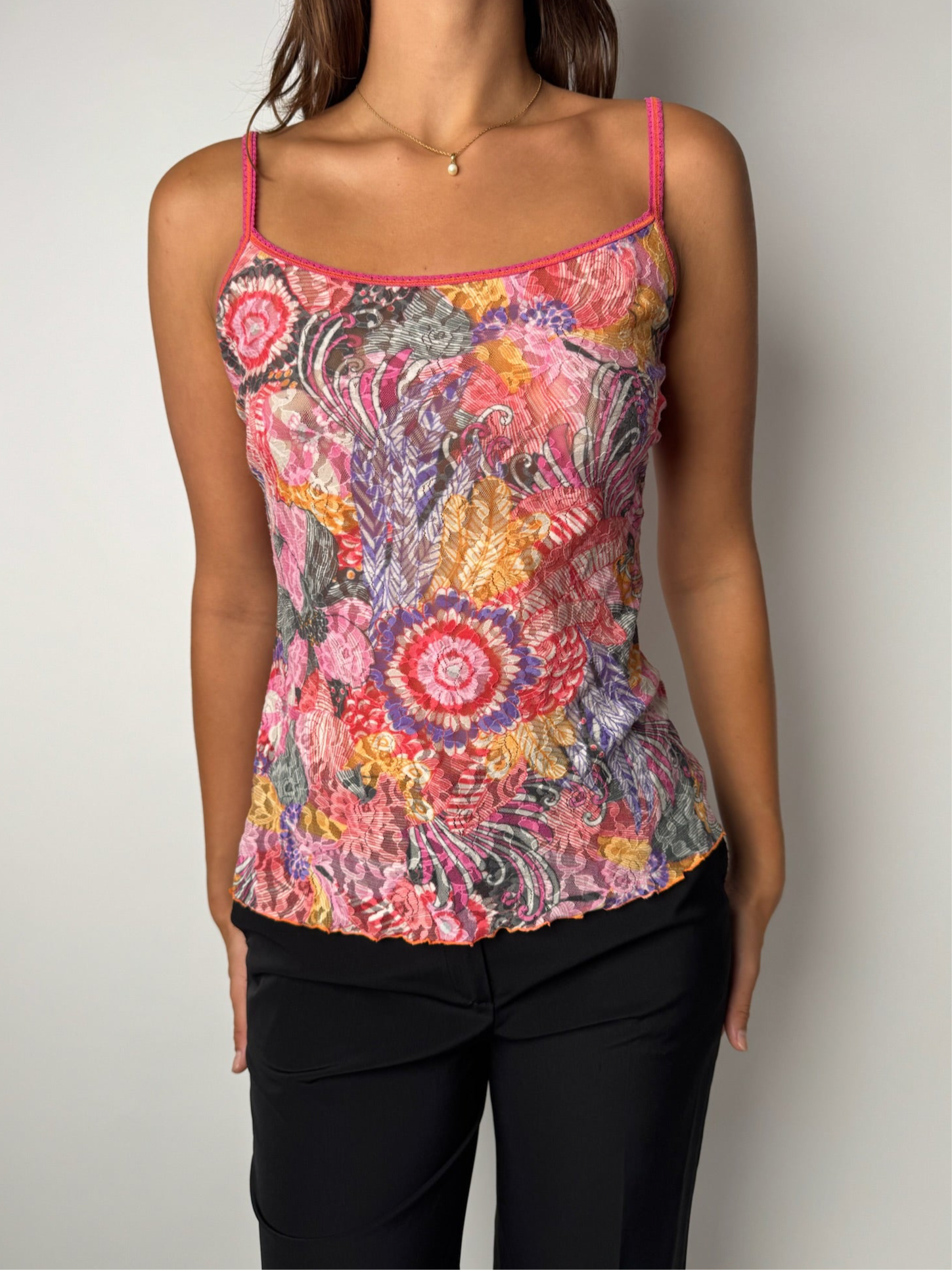 גופיית מש בהדפס פרחוני (S)