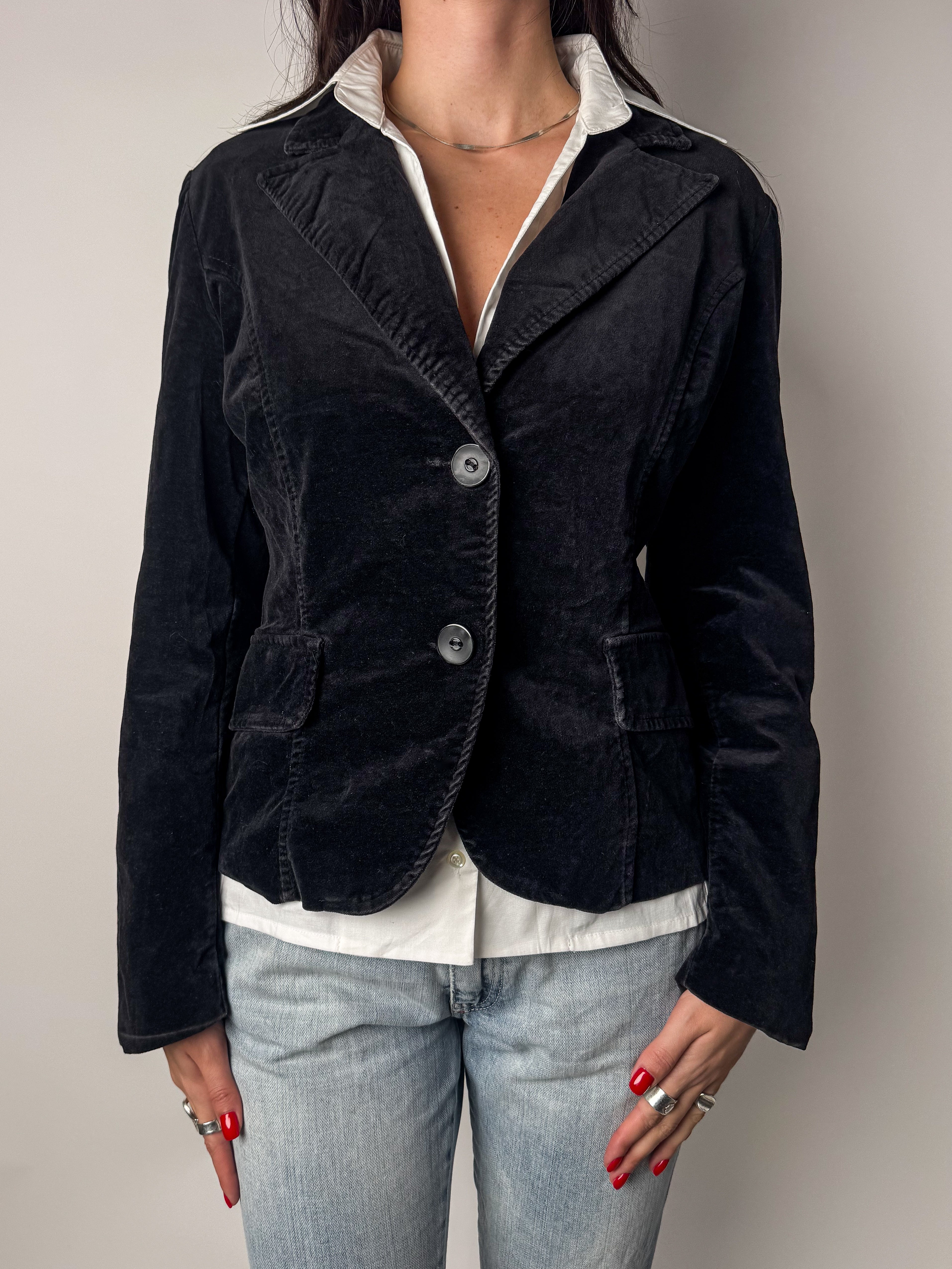 בלייזר קטיפה שחור (S)