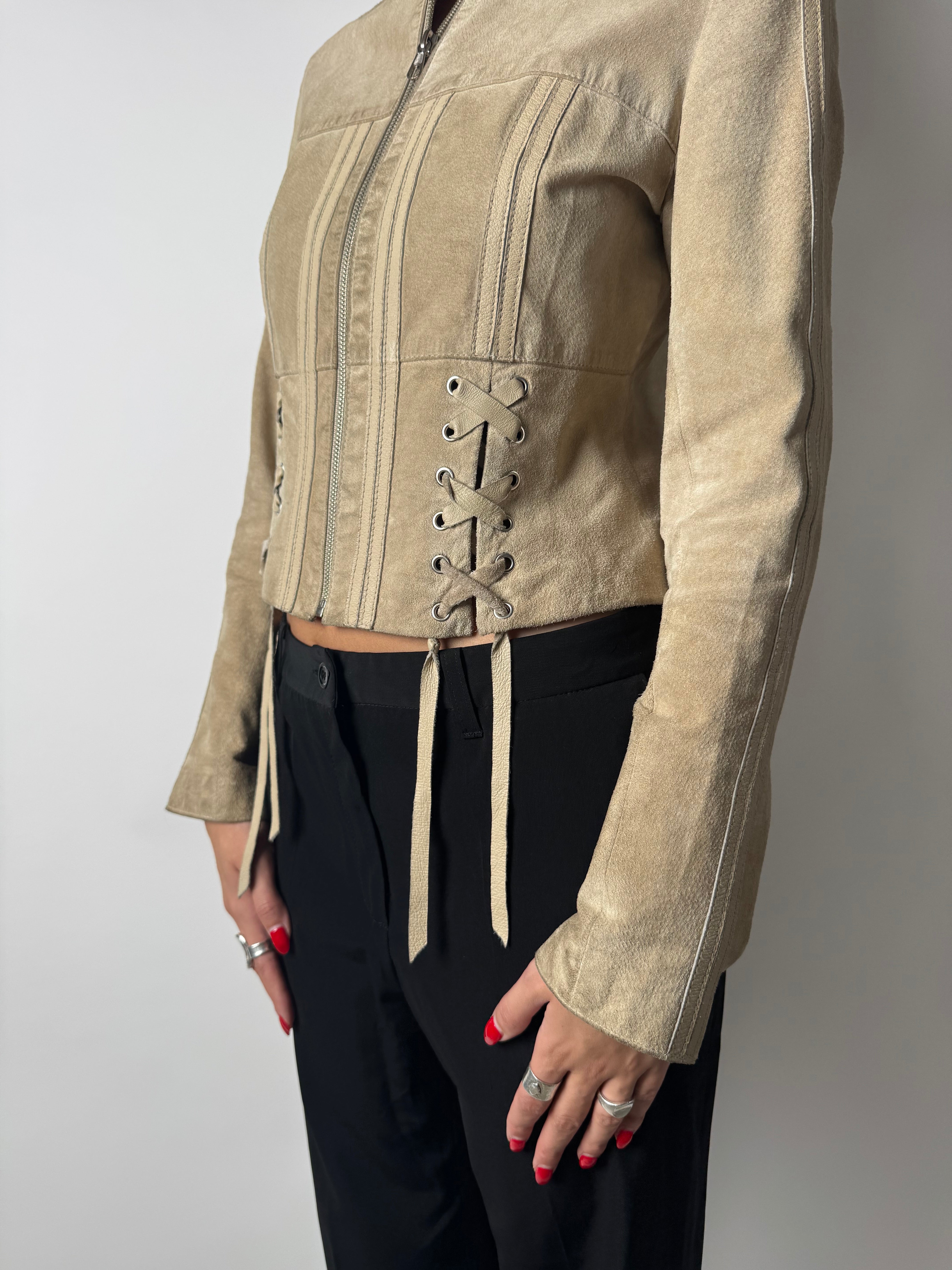 מעיל זמש בייקר עם קשירה (S)