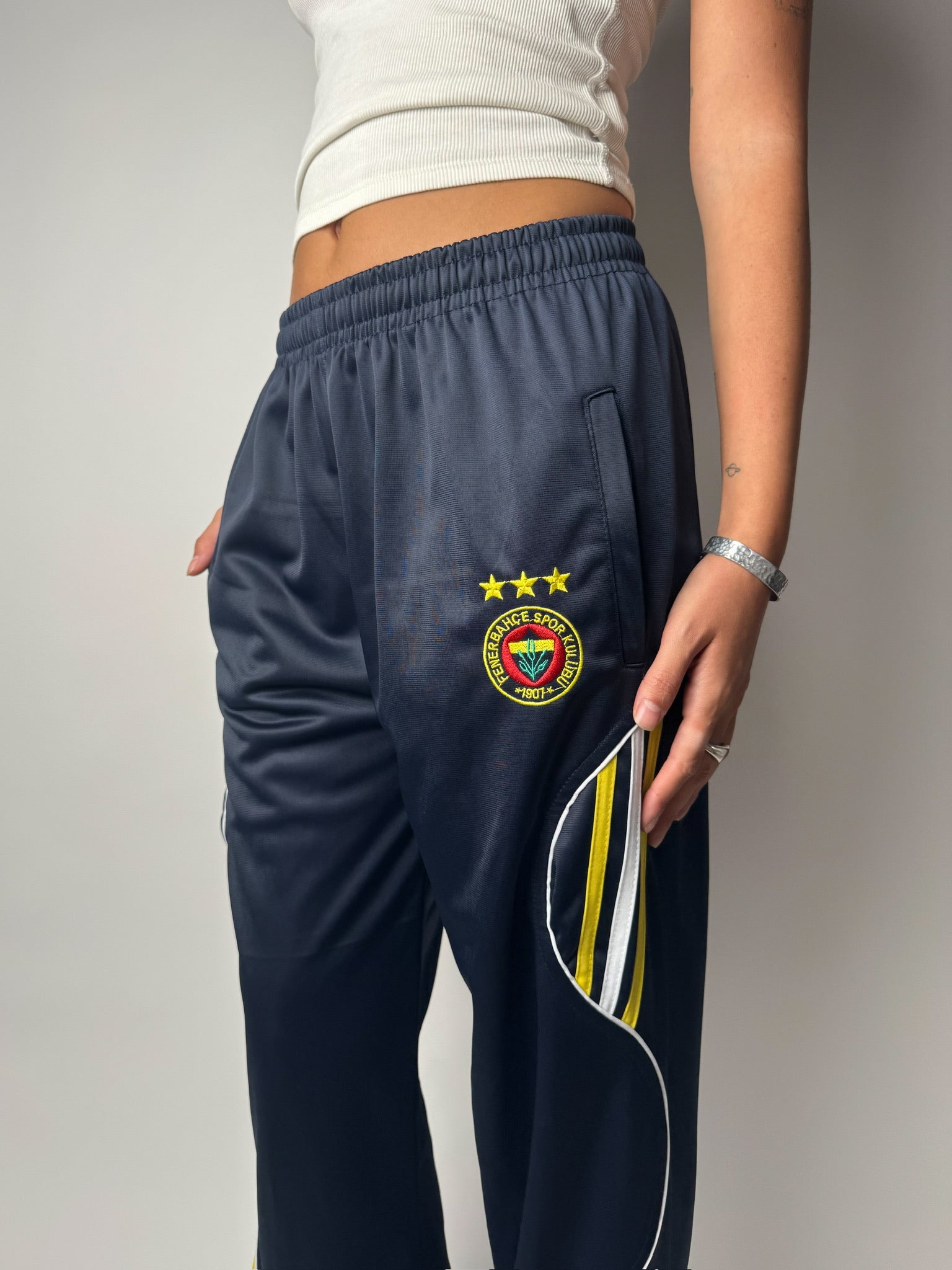 מכנסי ספורט ארוכים Adidas (XS-S)