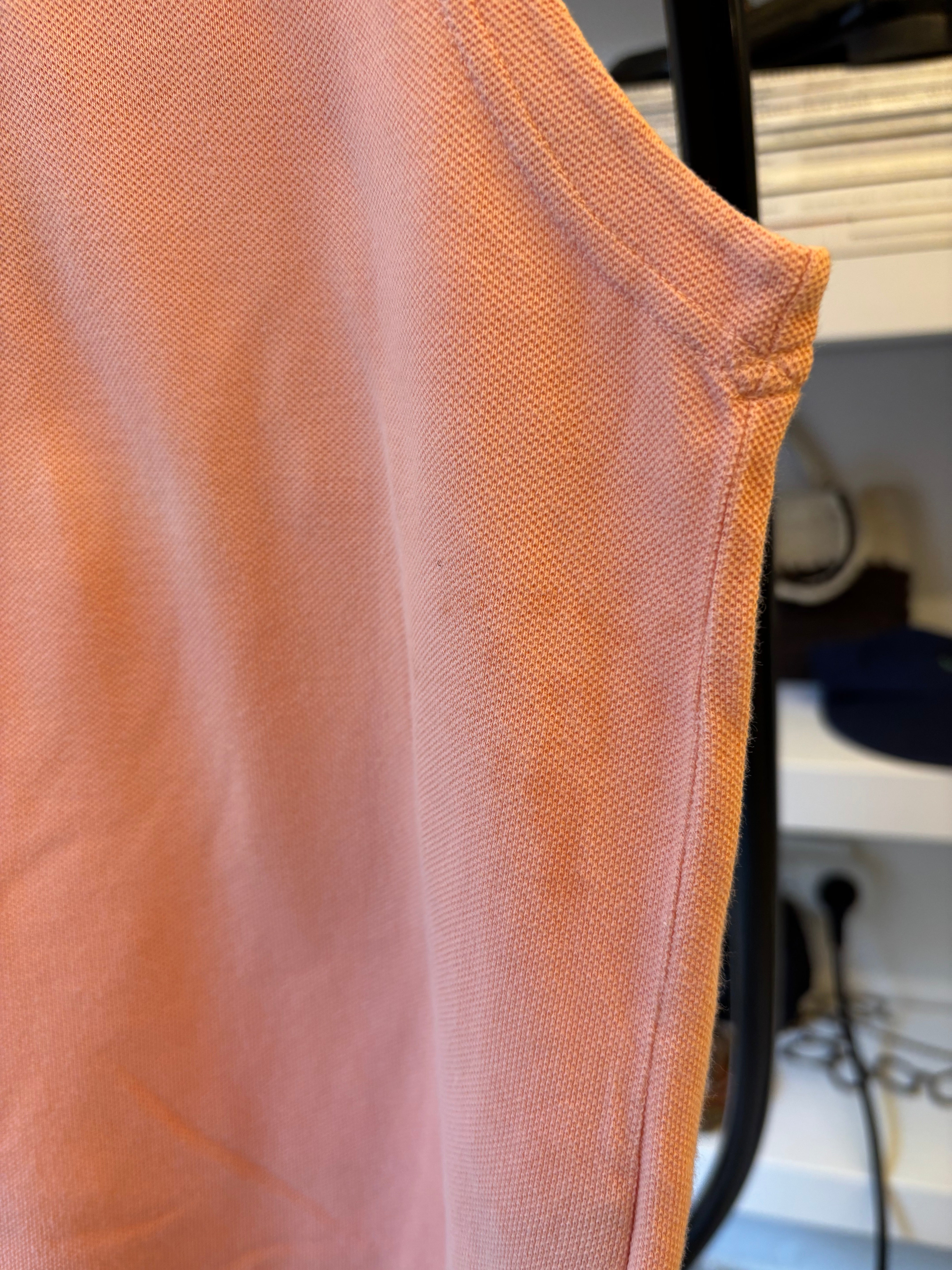 גופיית קפוצ׳ון Armani Jeans (M)