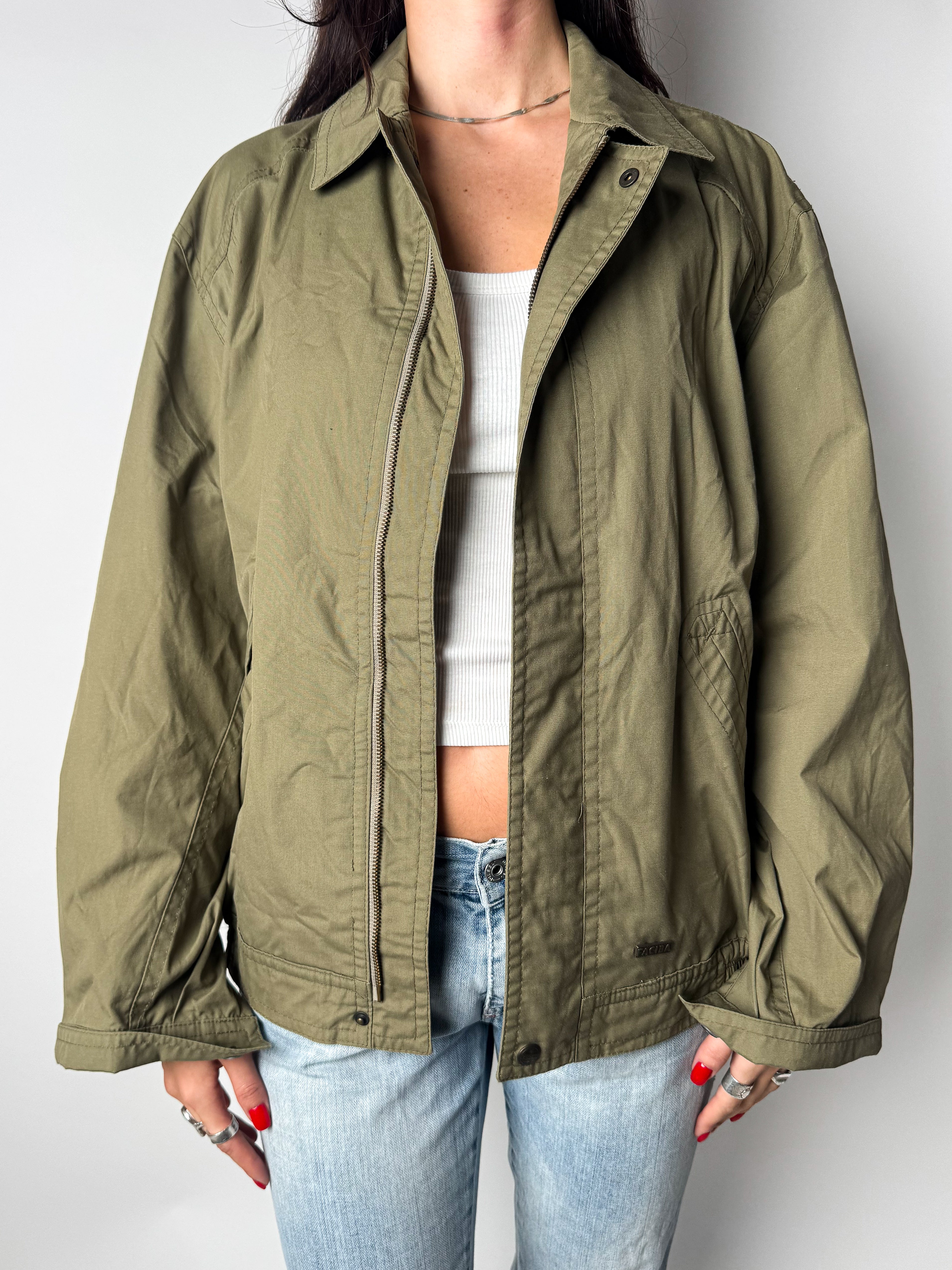 ג׳קט ירוק זית (M)