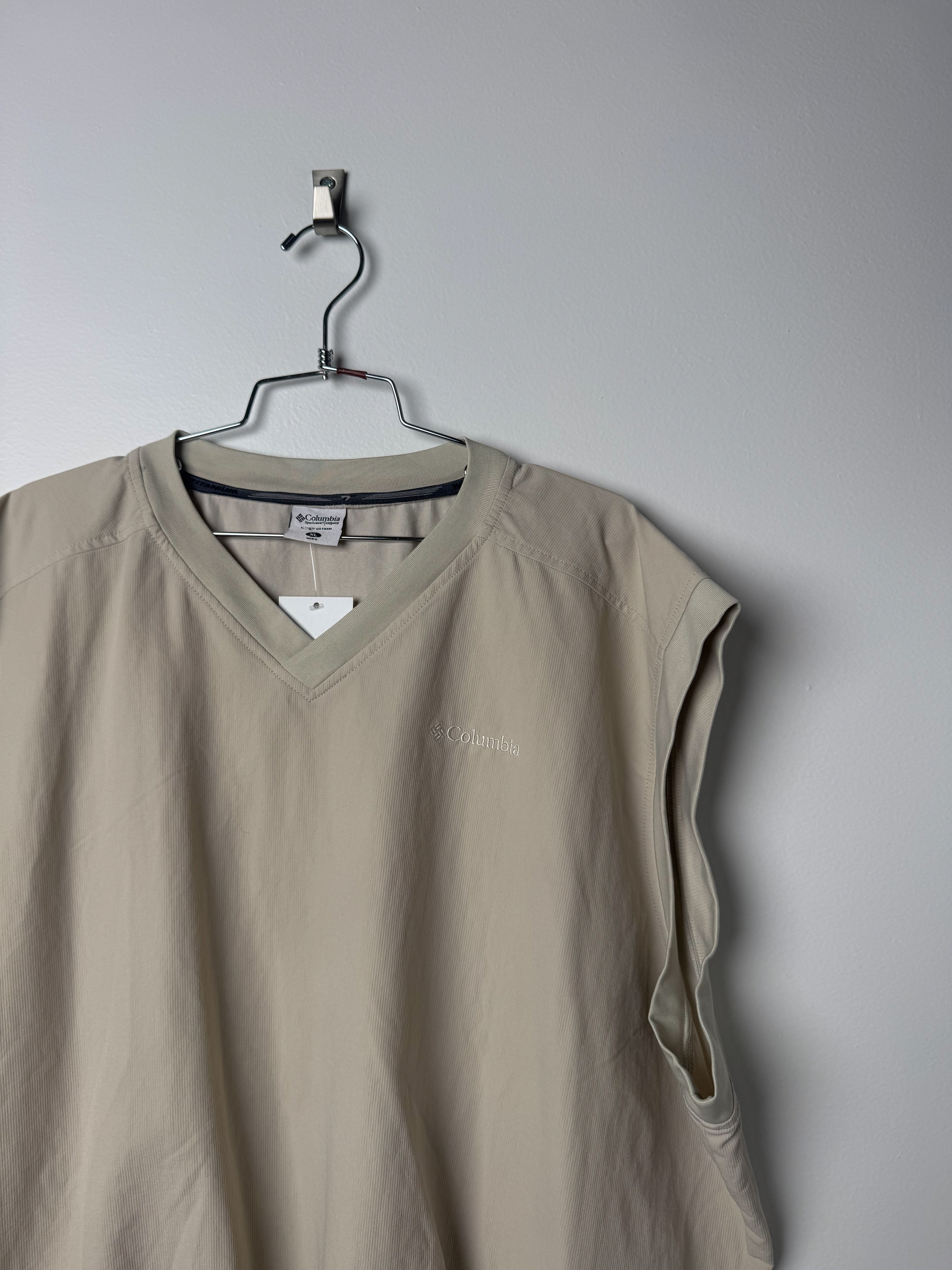 וסט בז׳ Columbia (XL)