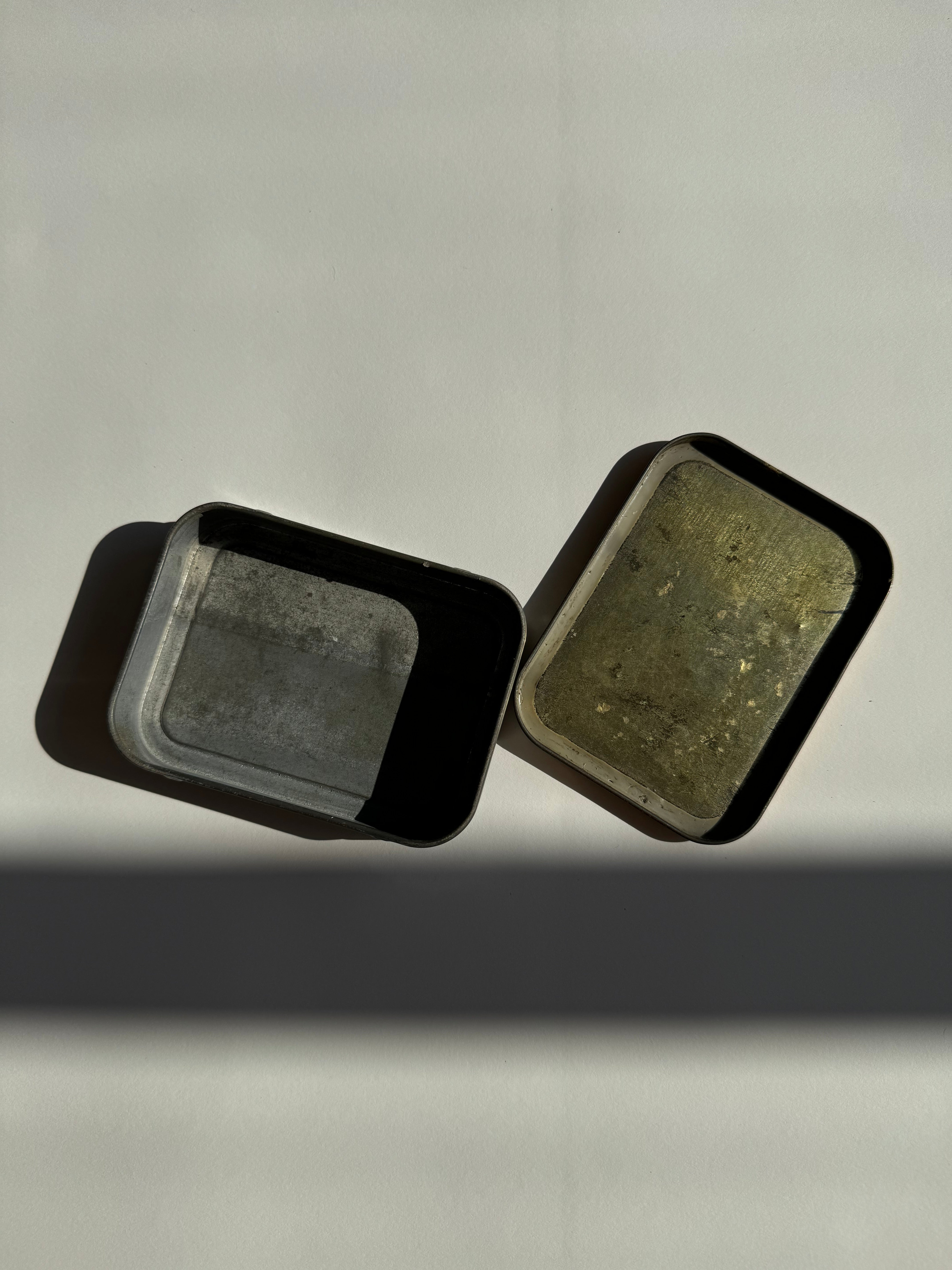 קופסת טבק וינטג׳ Old Holborn