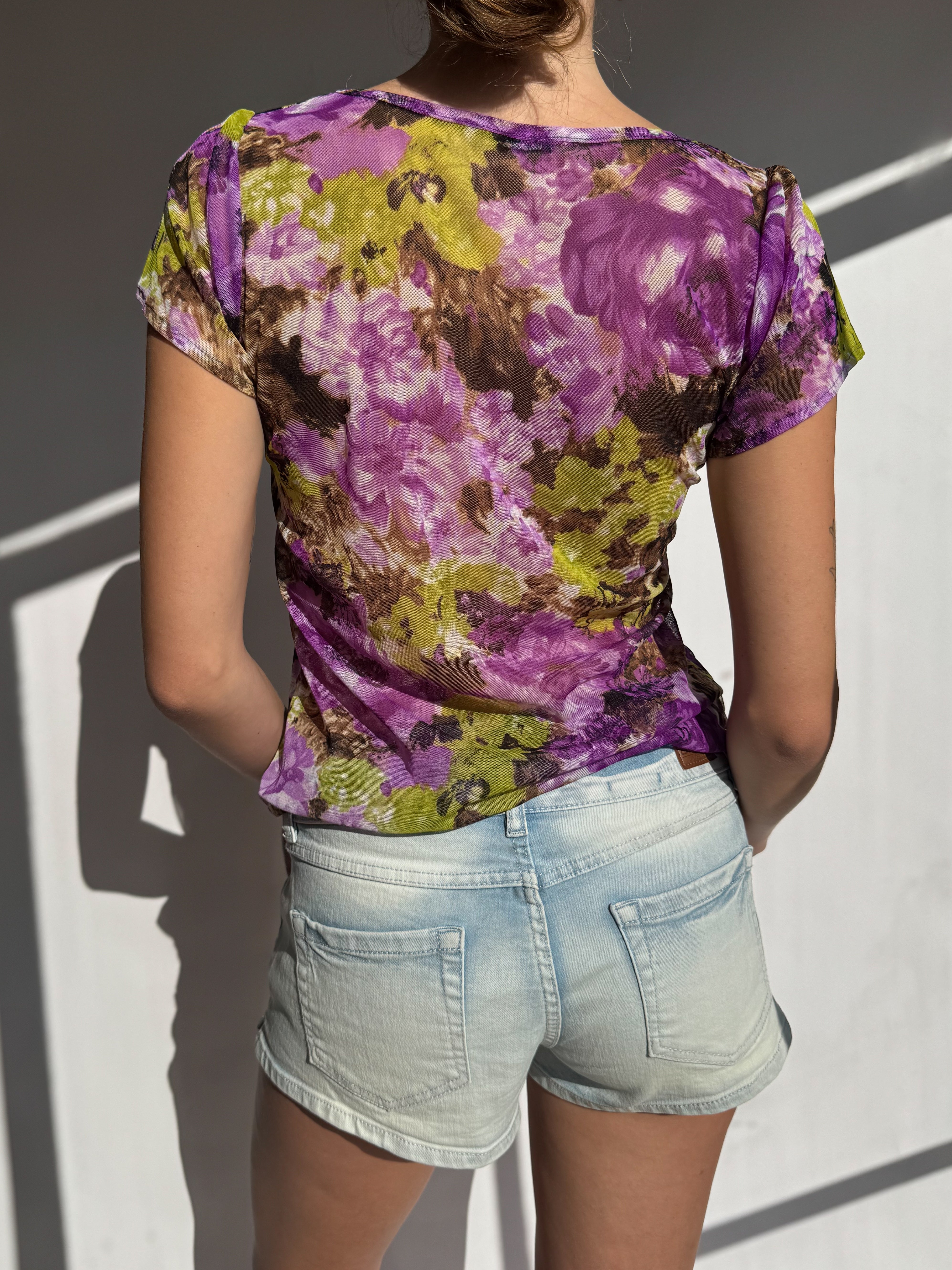 חולצת מש פרחונית (M)