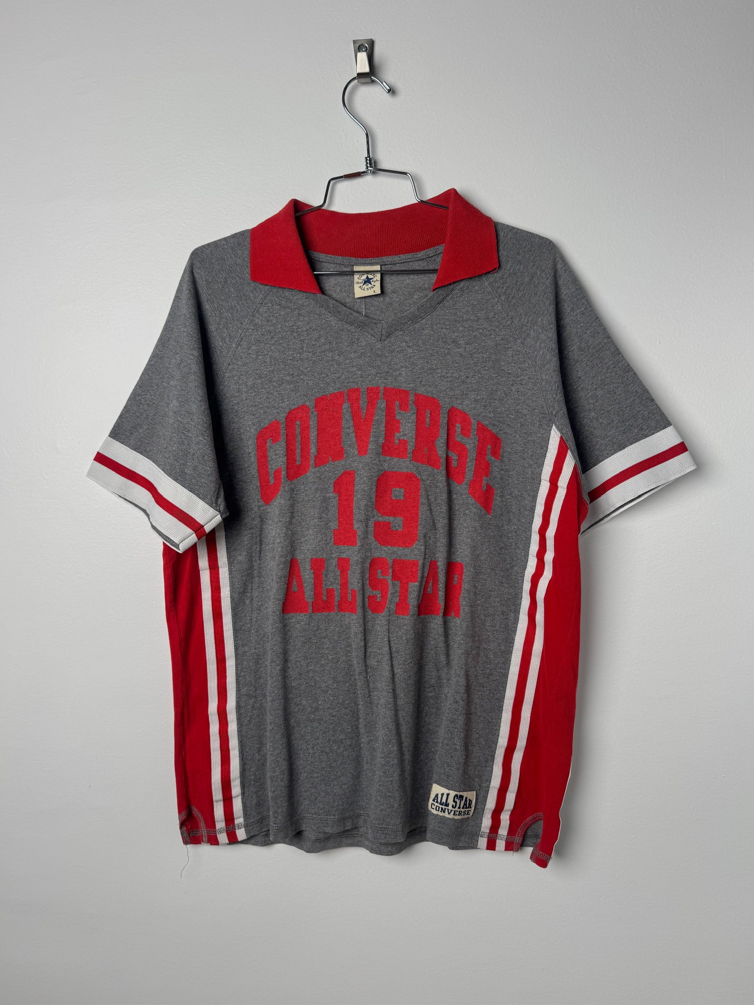 חולצת פולו CONVERSE ALL STAR בגוון אפור-אדום (M-L)