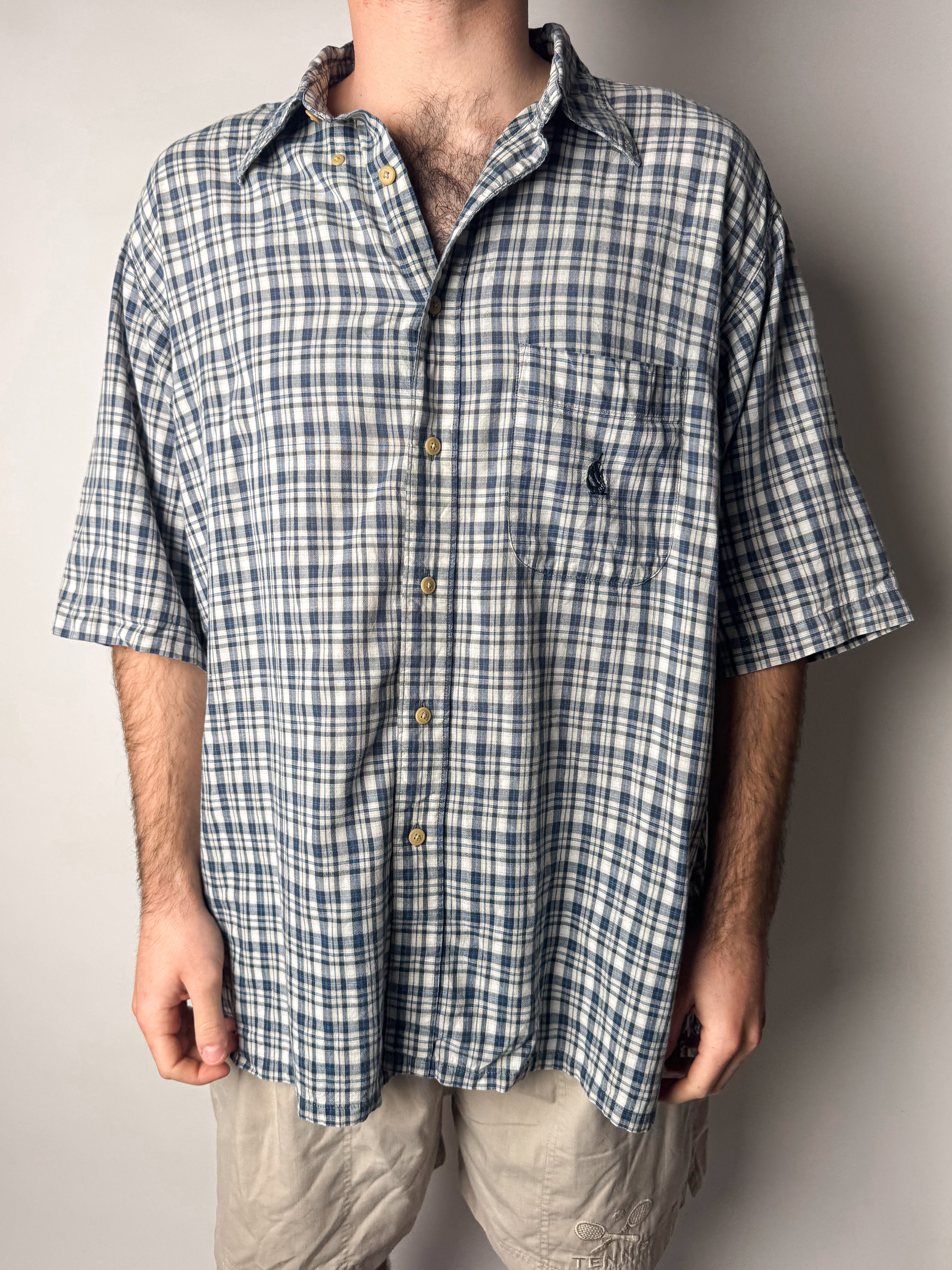 חולצה מכופתרת משבצות Nautica (XL)