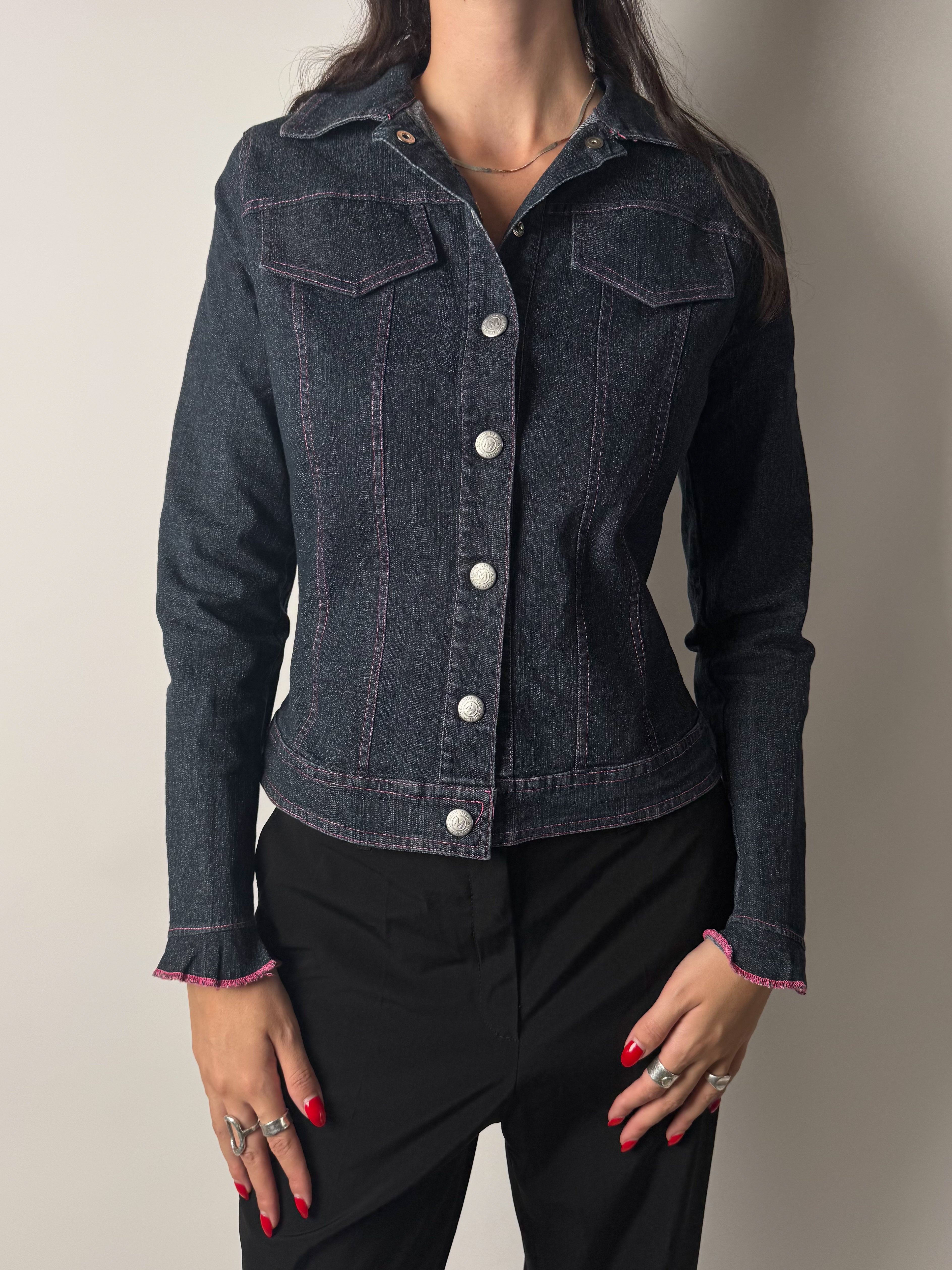 ג׳קט ג׳ינס עם תפרים ורודים (S)