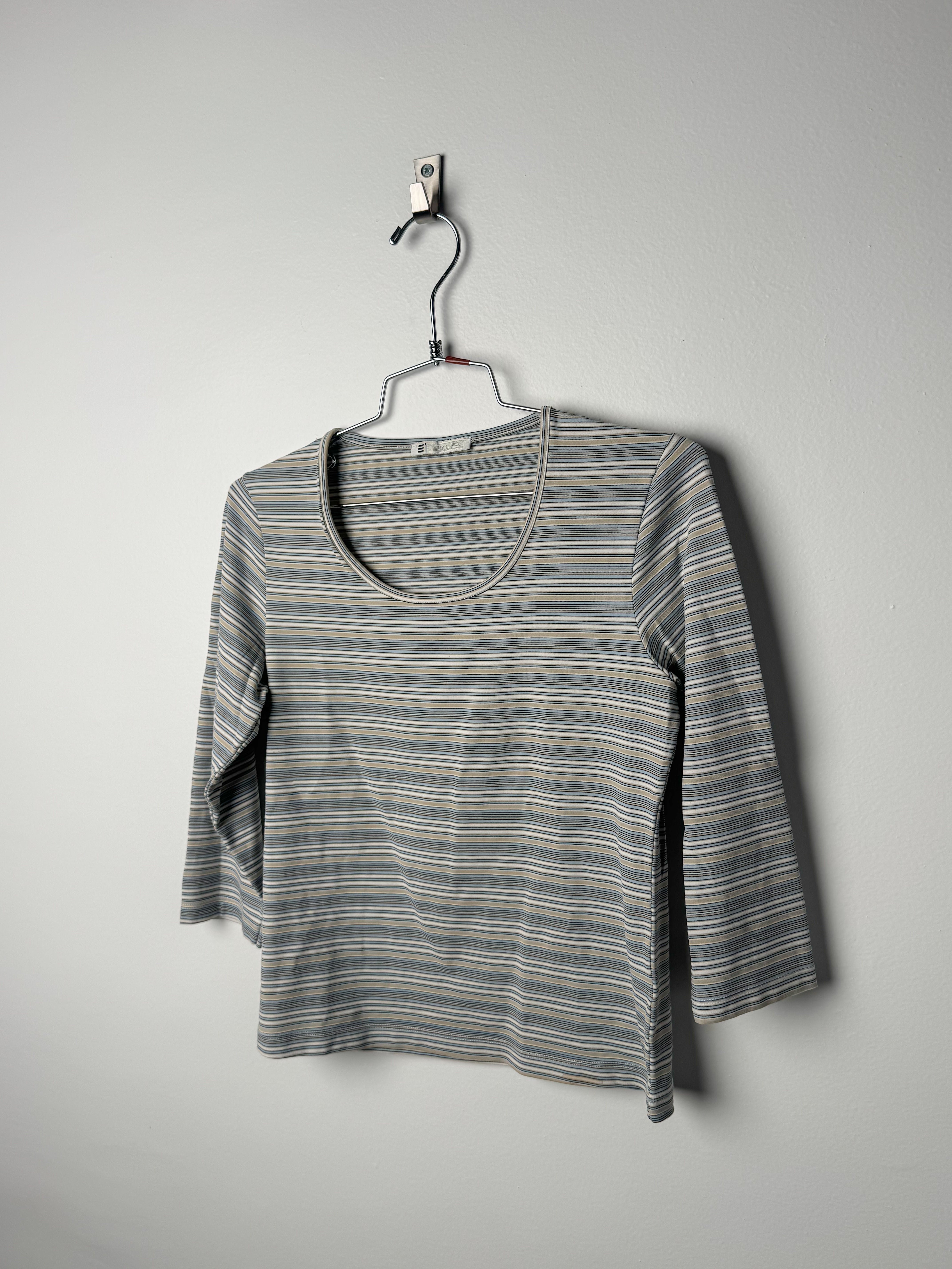 (M) חולצת פסים שרוולי 3/4