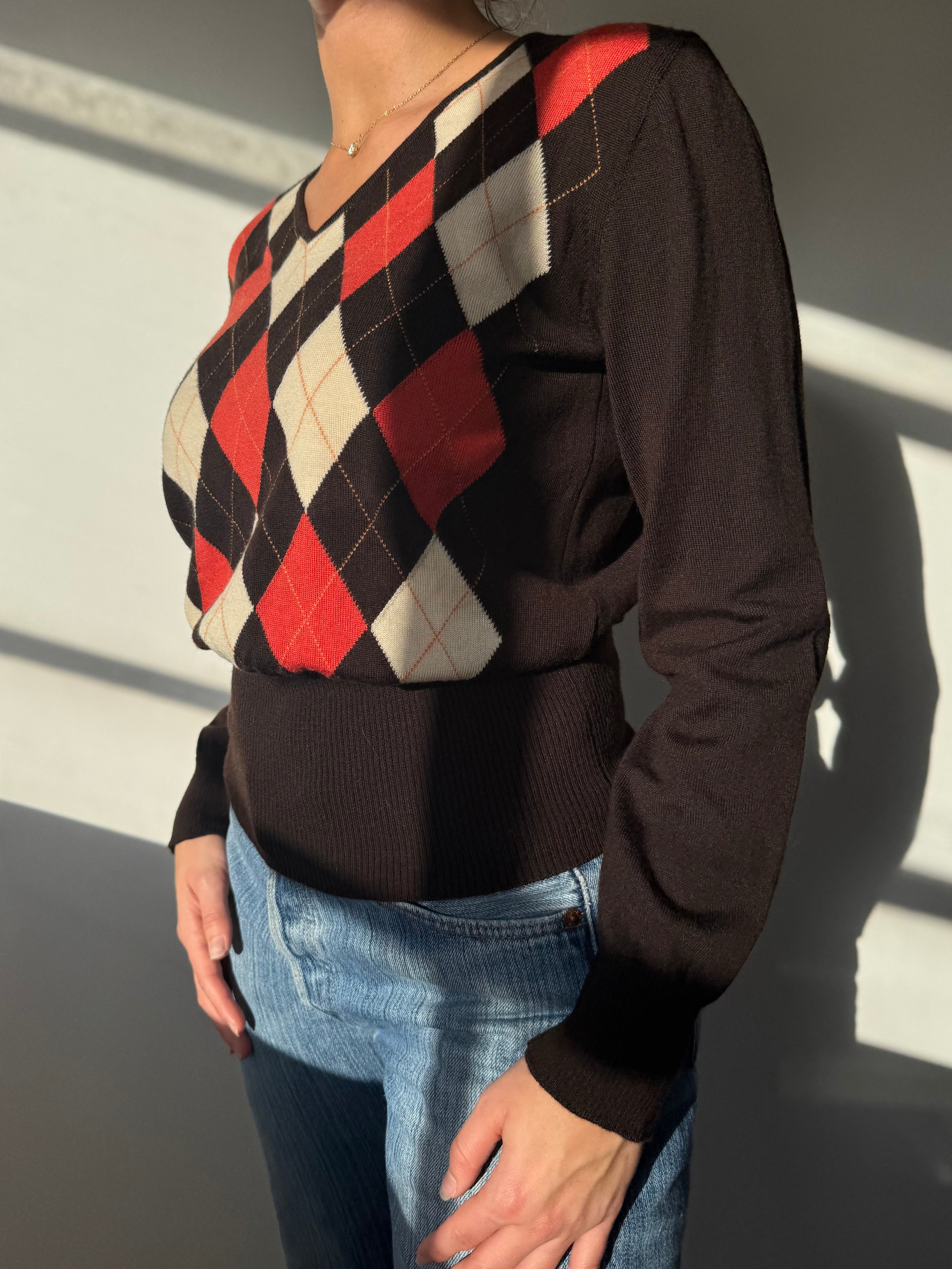 סריג וי עם דוגמת ארגייל (M)