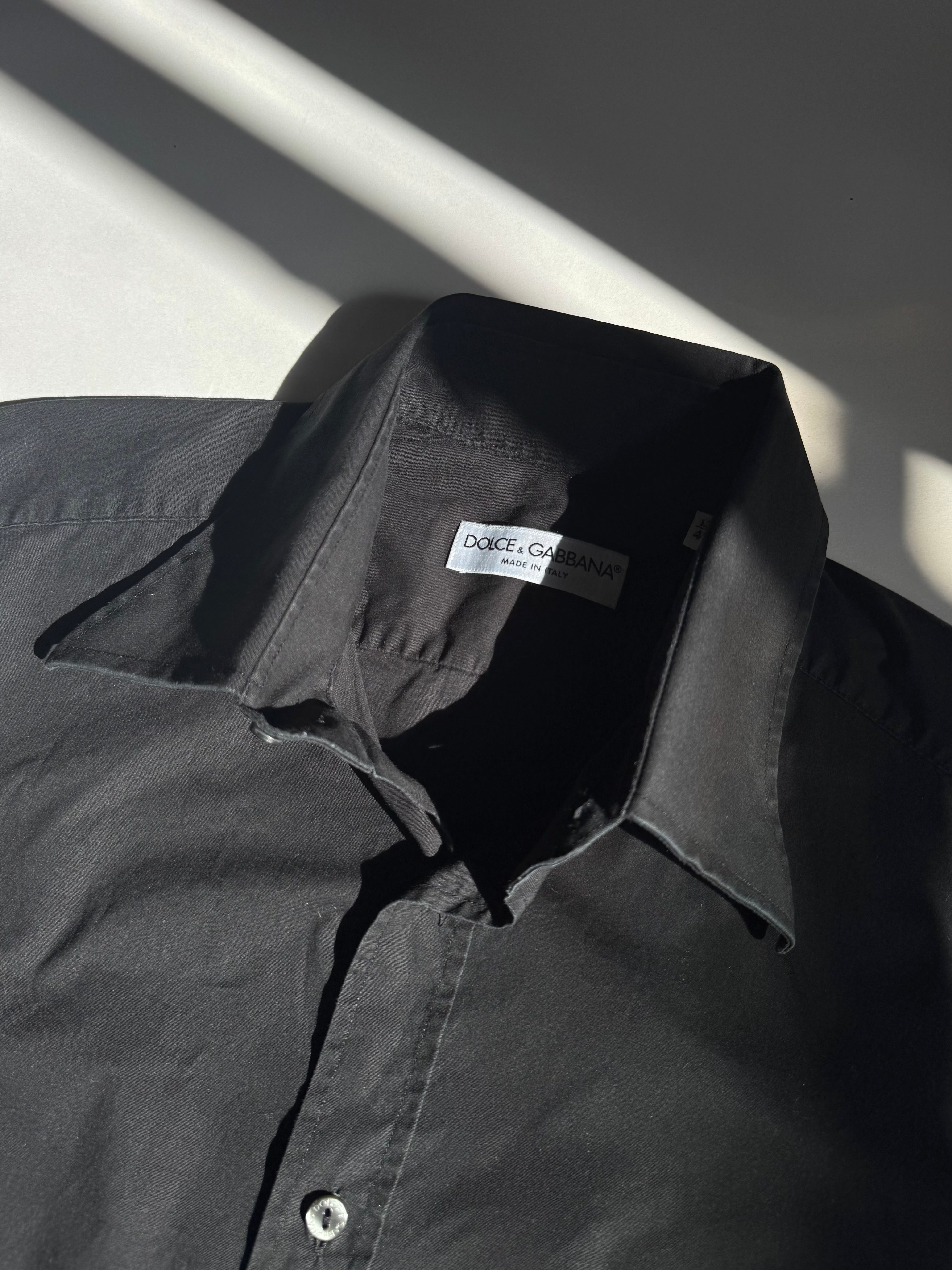 חולצה מכופתרת שחורה Dolce & Gabbana (L)