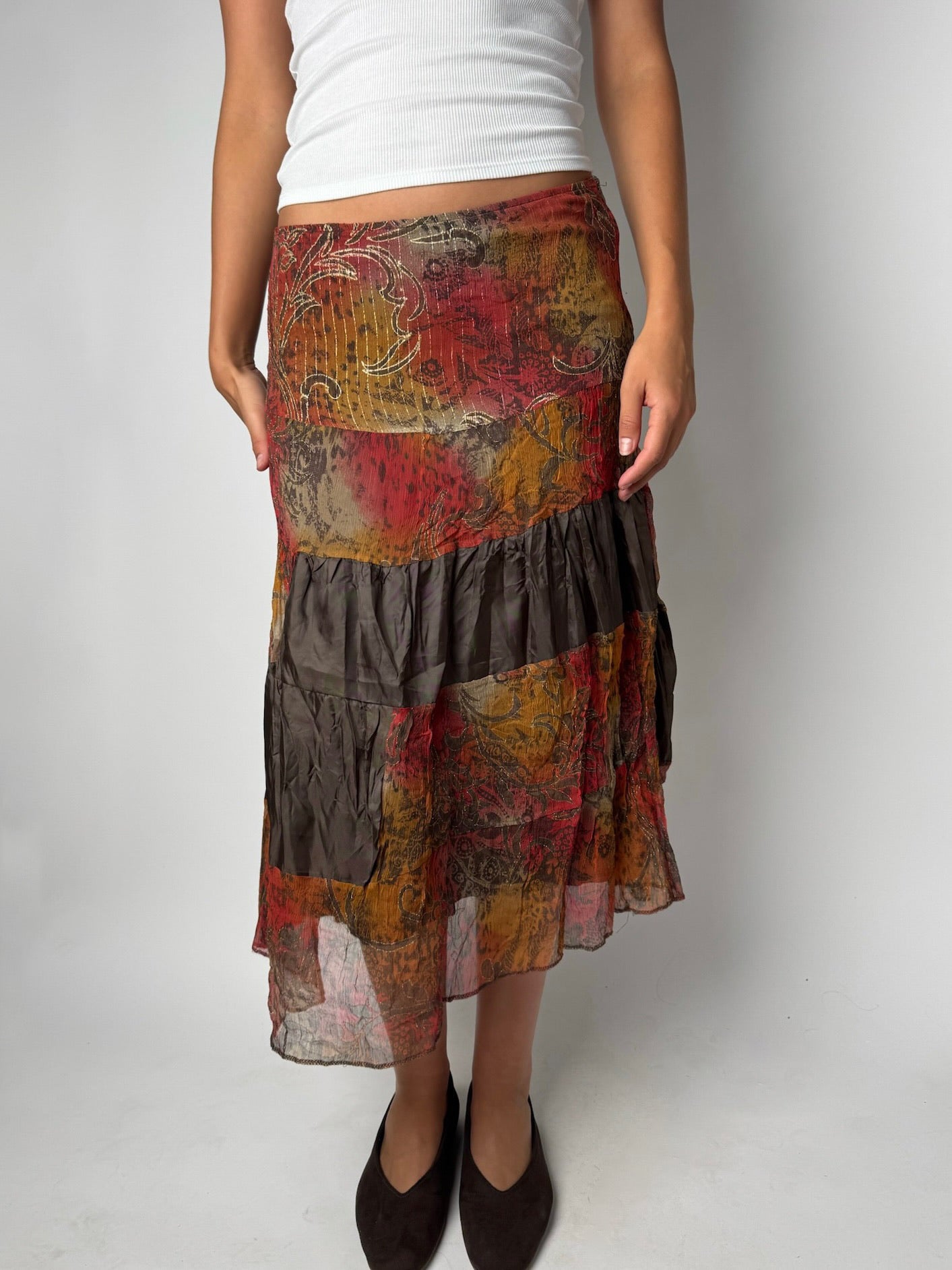 חצאית מקסי בהדפס פייזלי מנצנץ  (38-40)